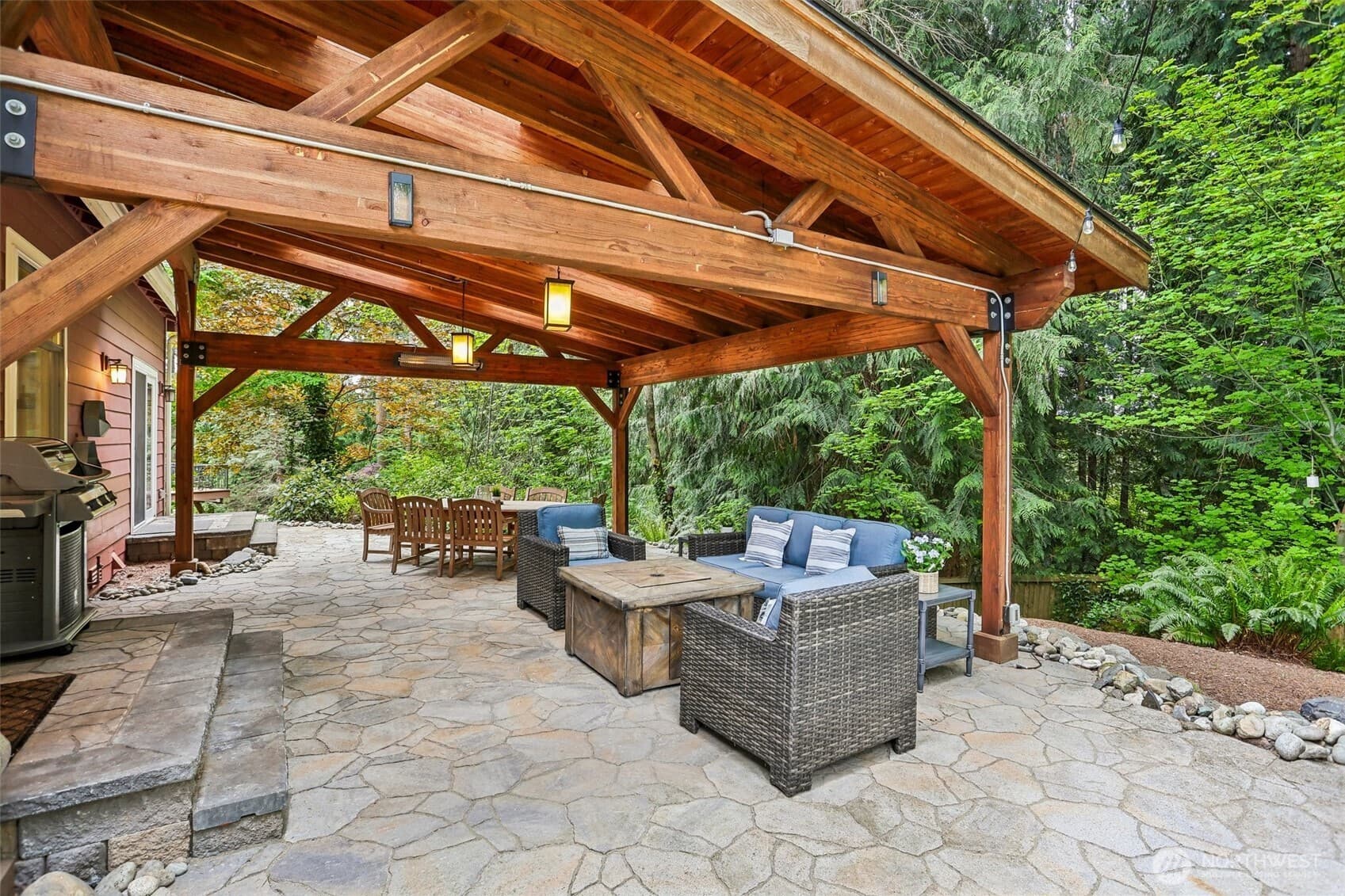Property photo 33