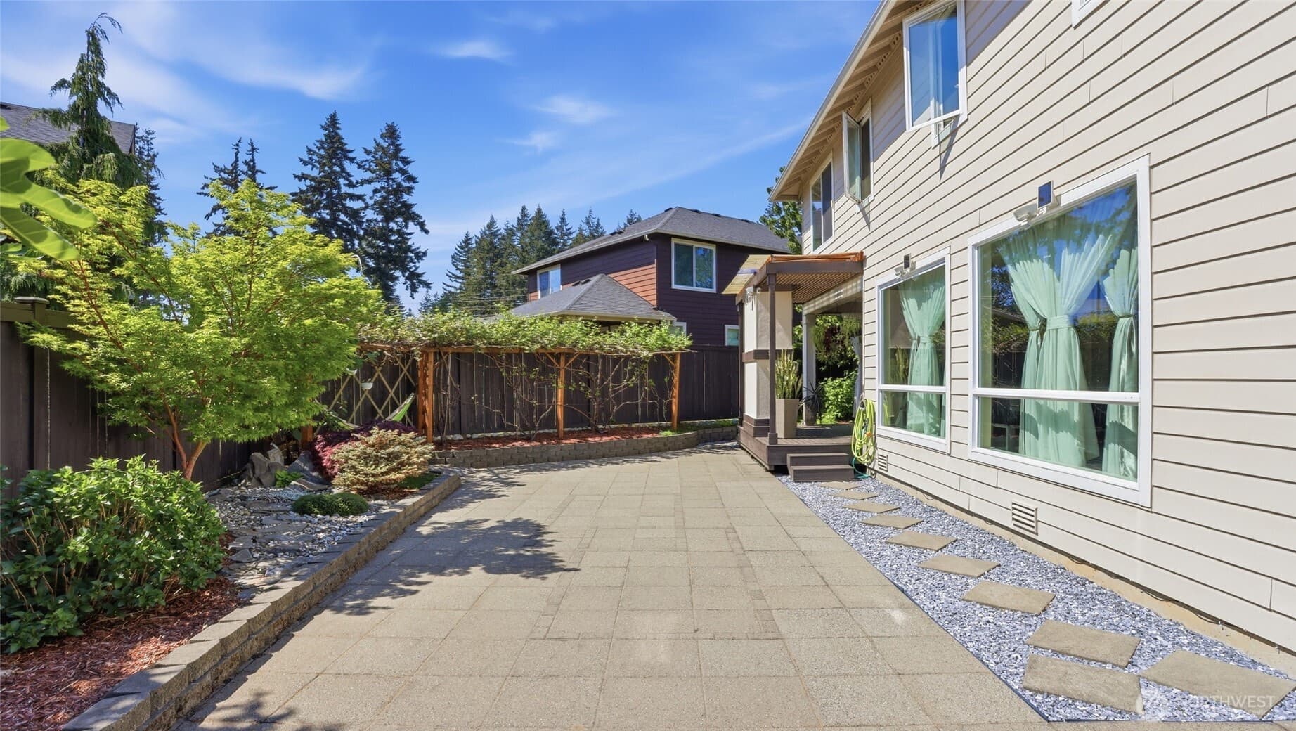 Property photo 32