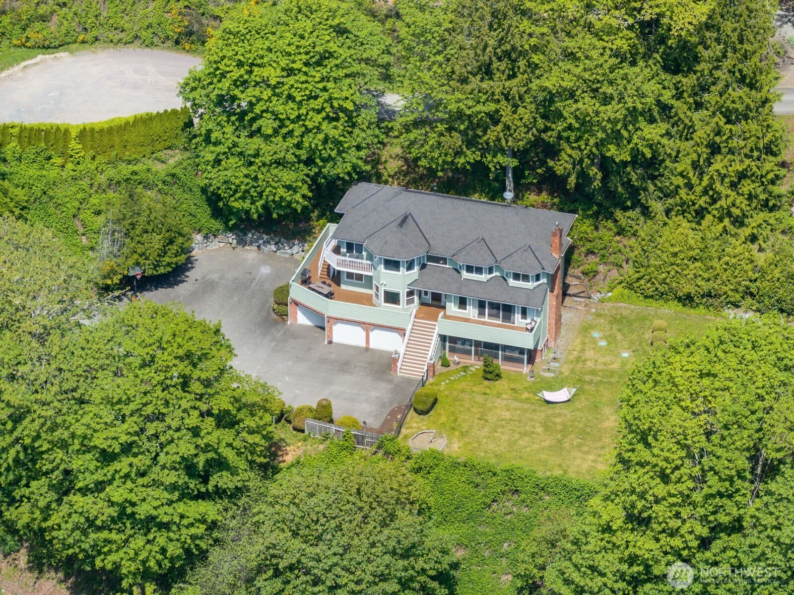 Property photo 40