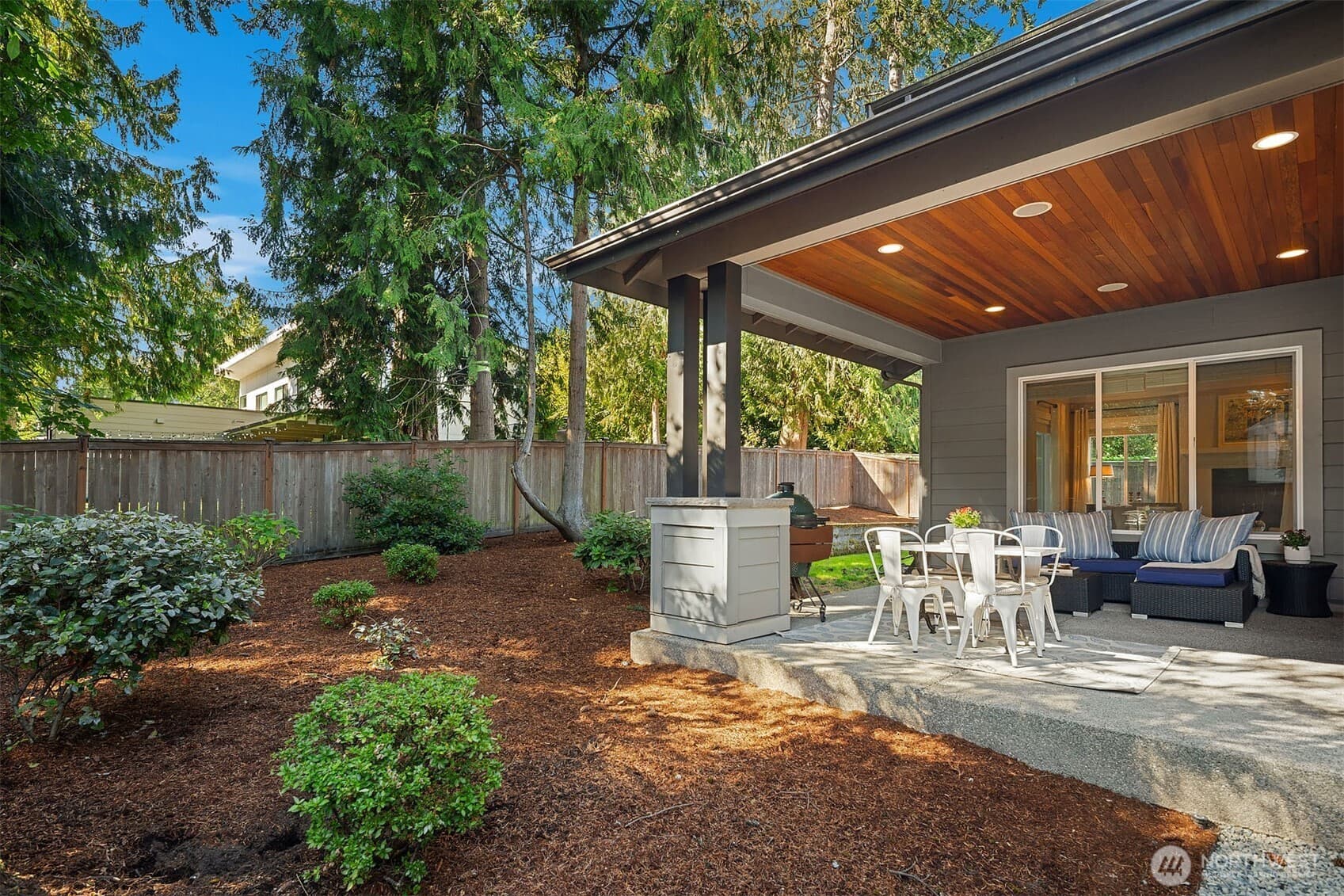 Property photo 32