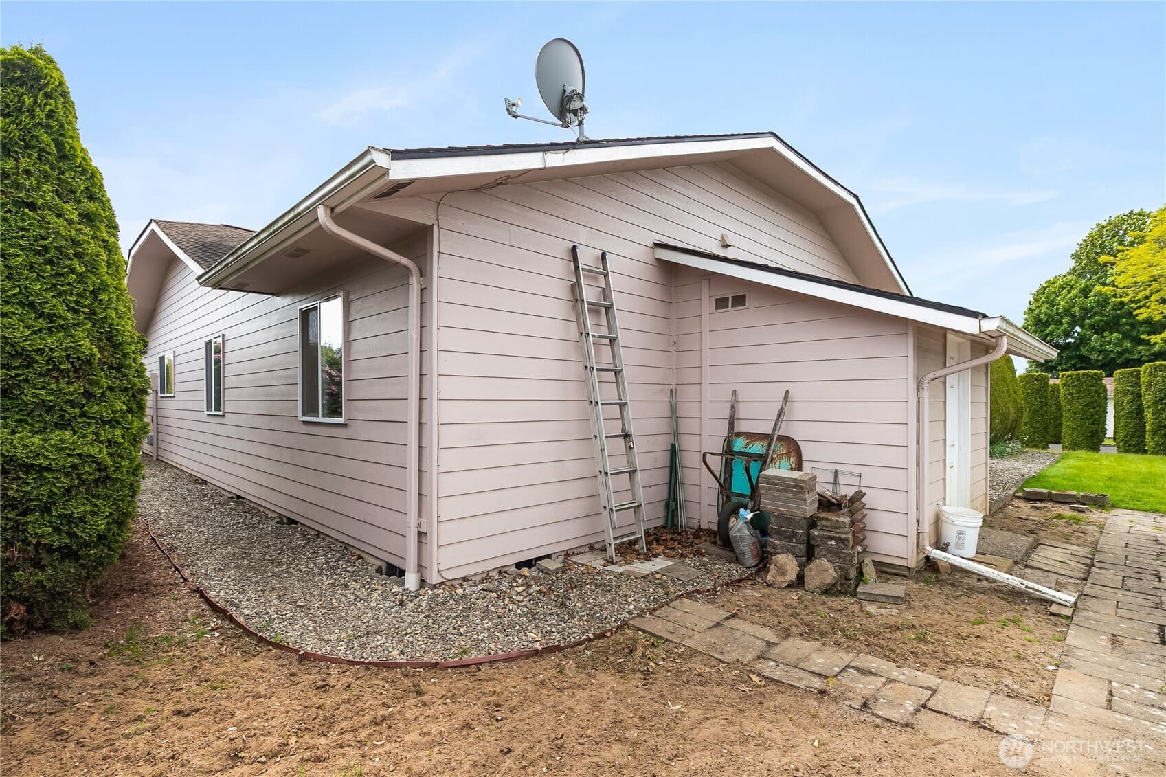 Property photo 31