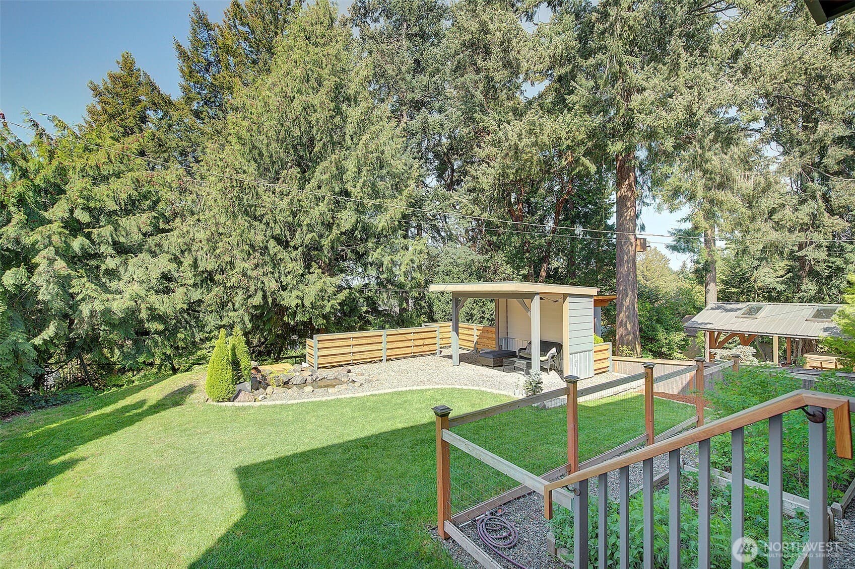 Property photo 31