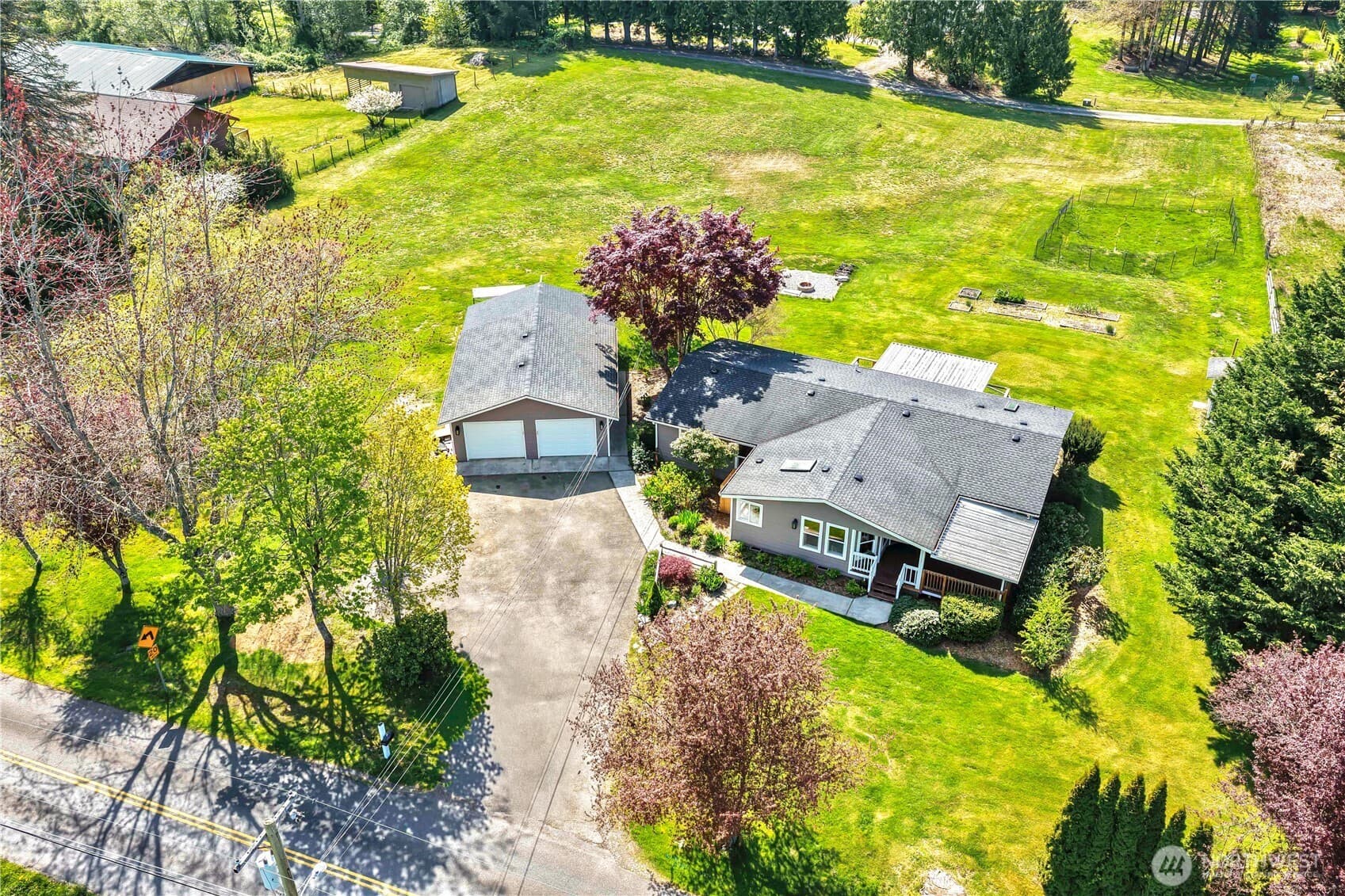 Property photo 37