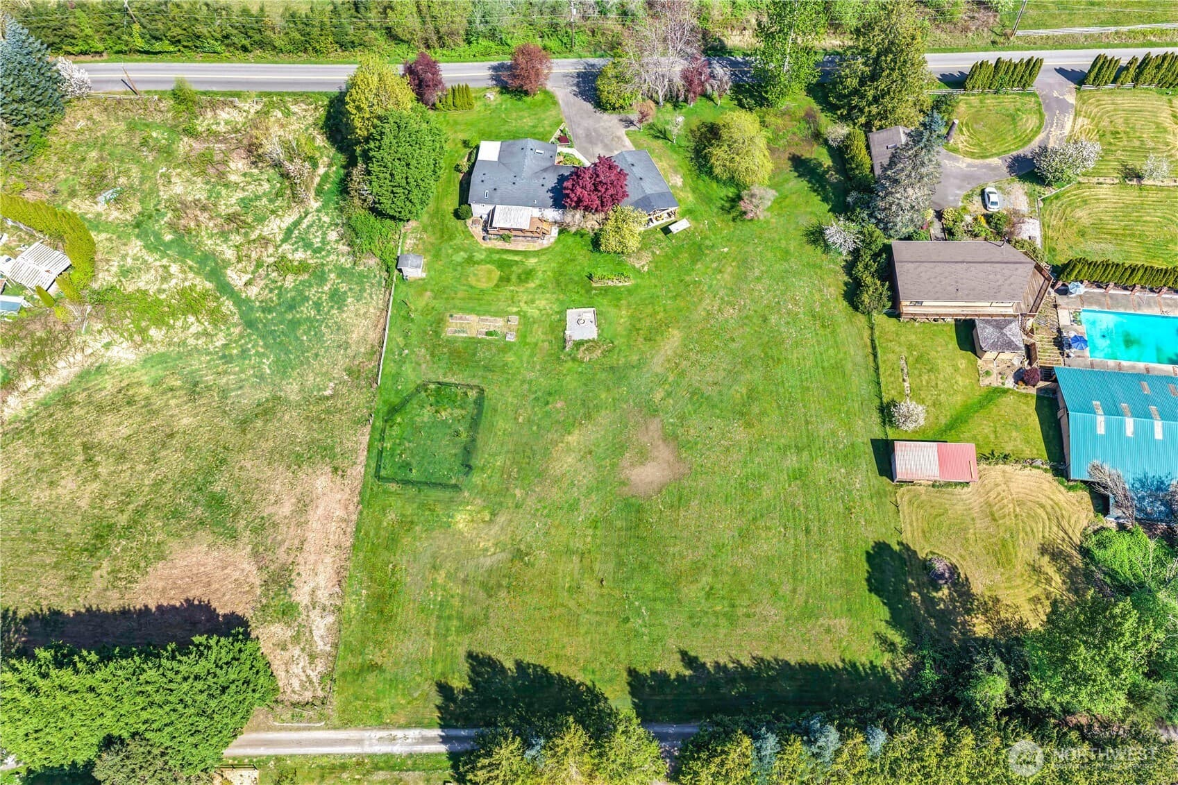 Property photo 38