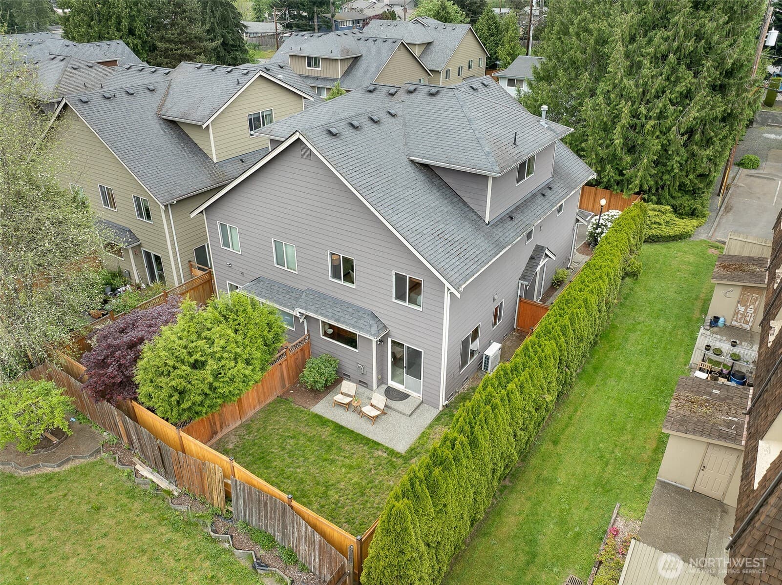 Property photo 33