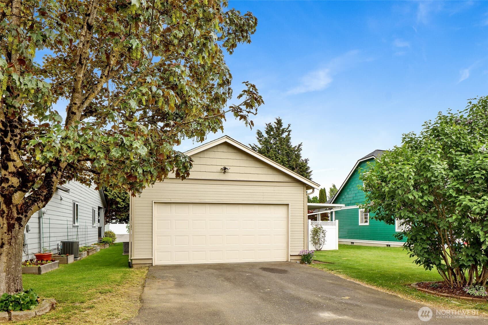 Property photo 33