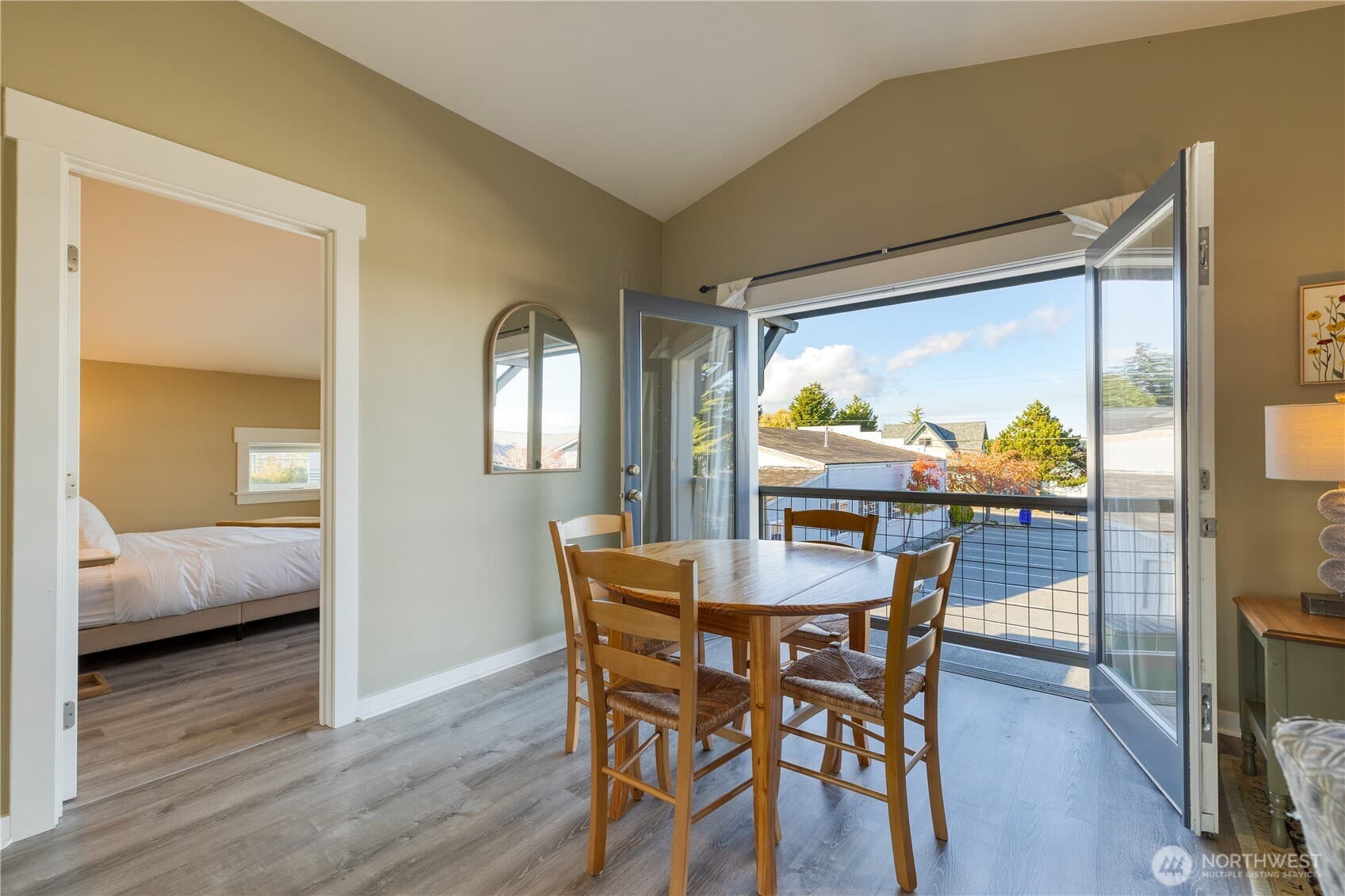 Property photo 32
