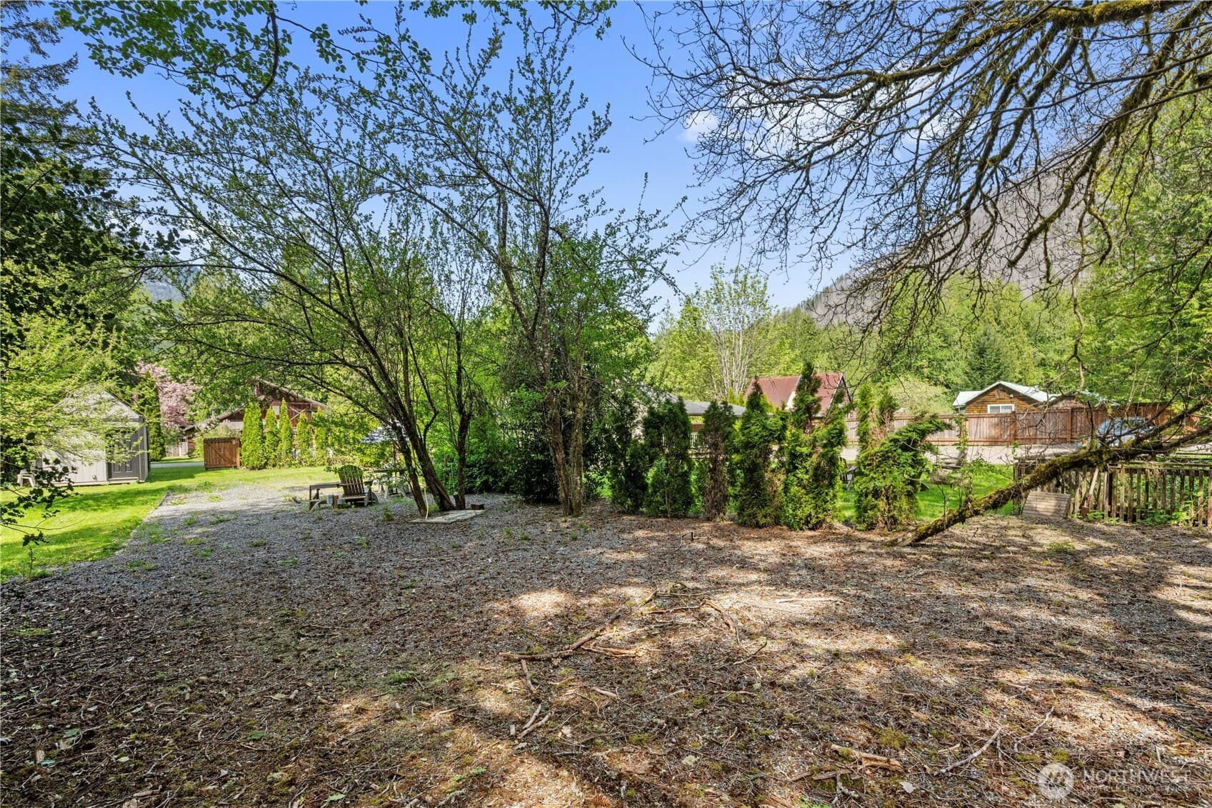 Property photo 33