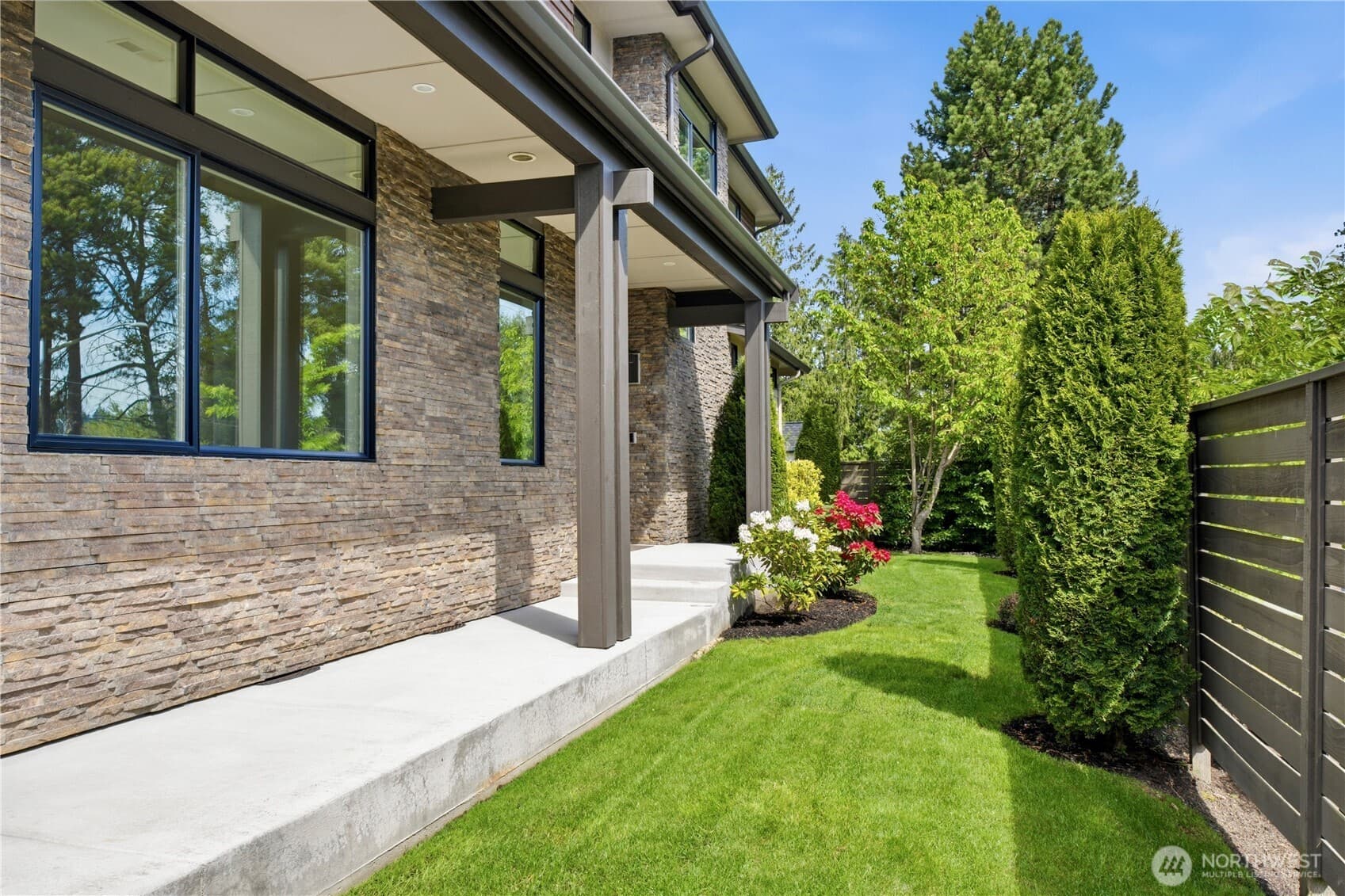 Property photo 37