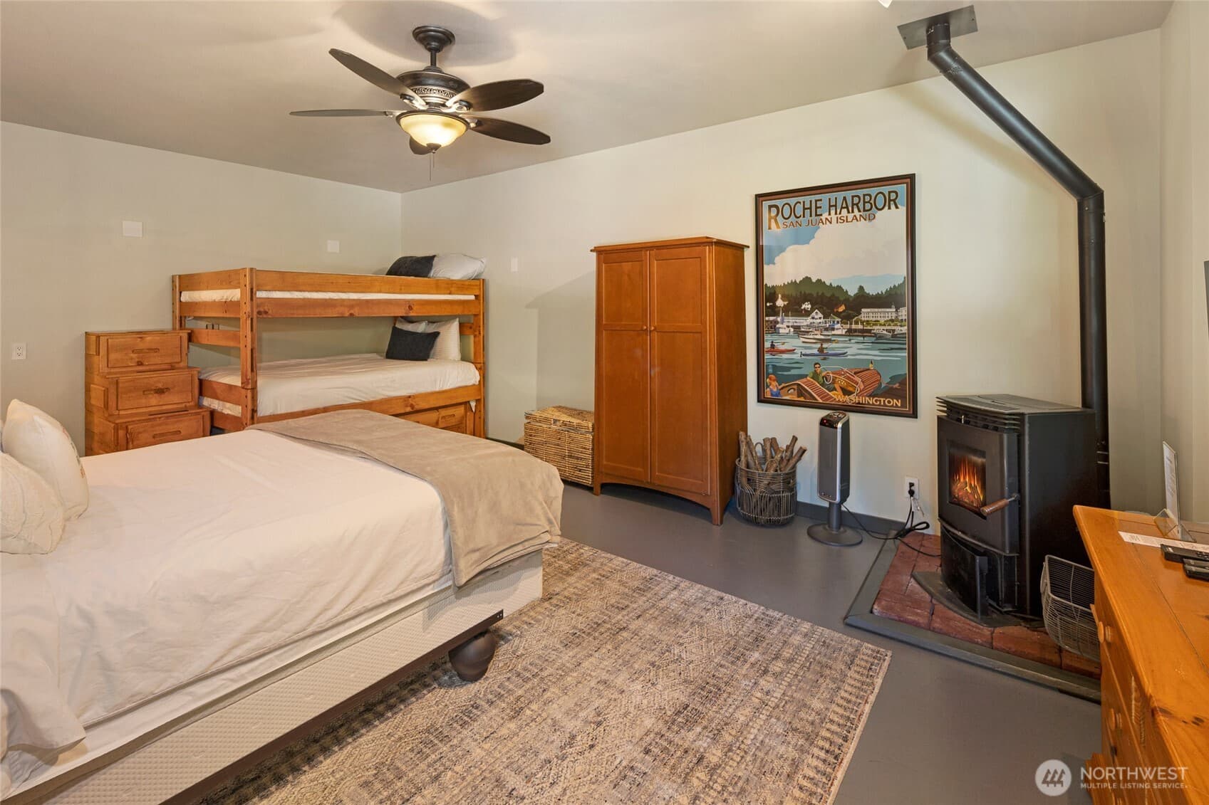Property photo 32