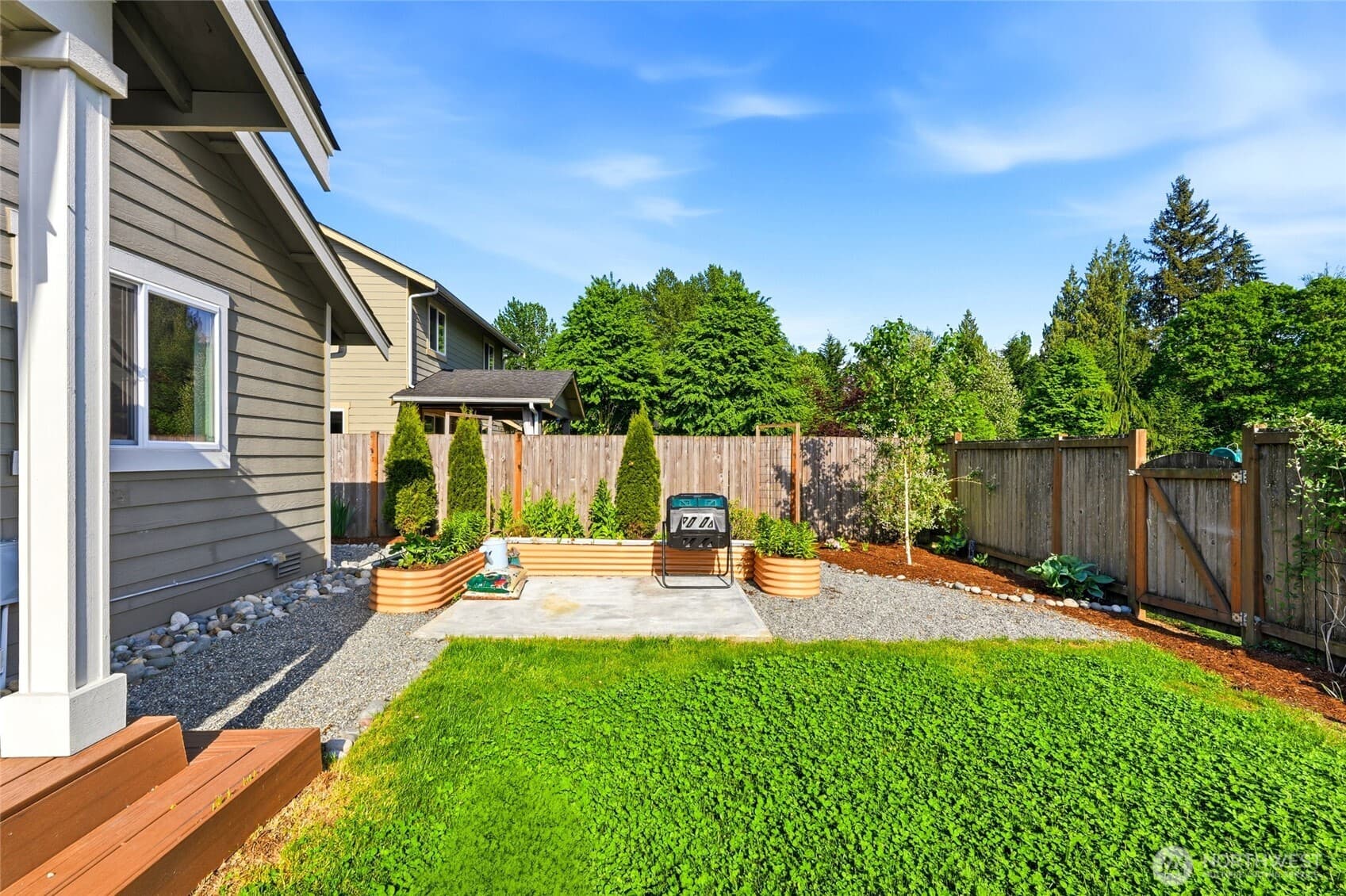 Property photo 28