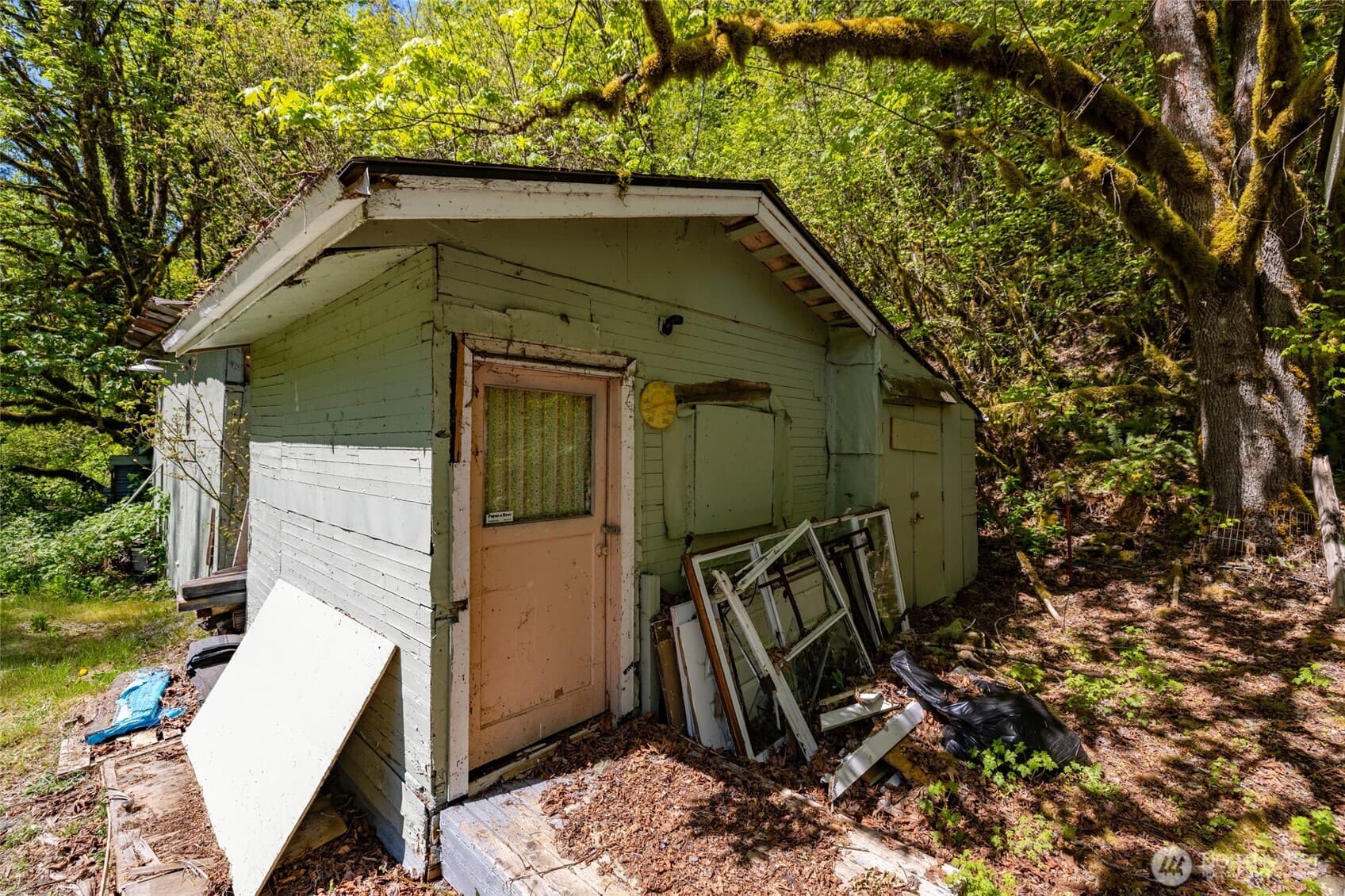 Property photo 35