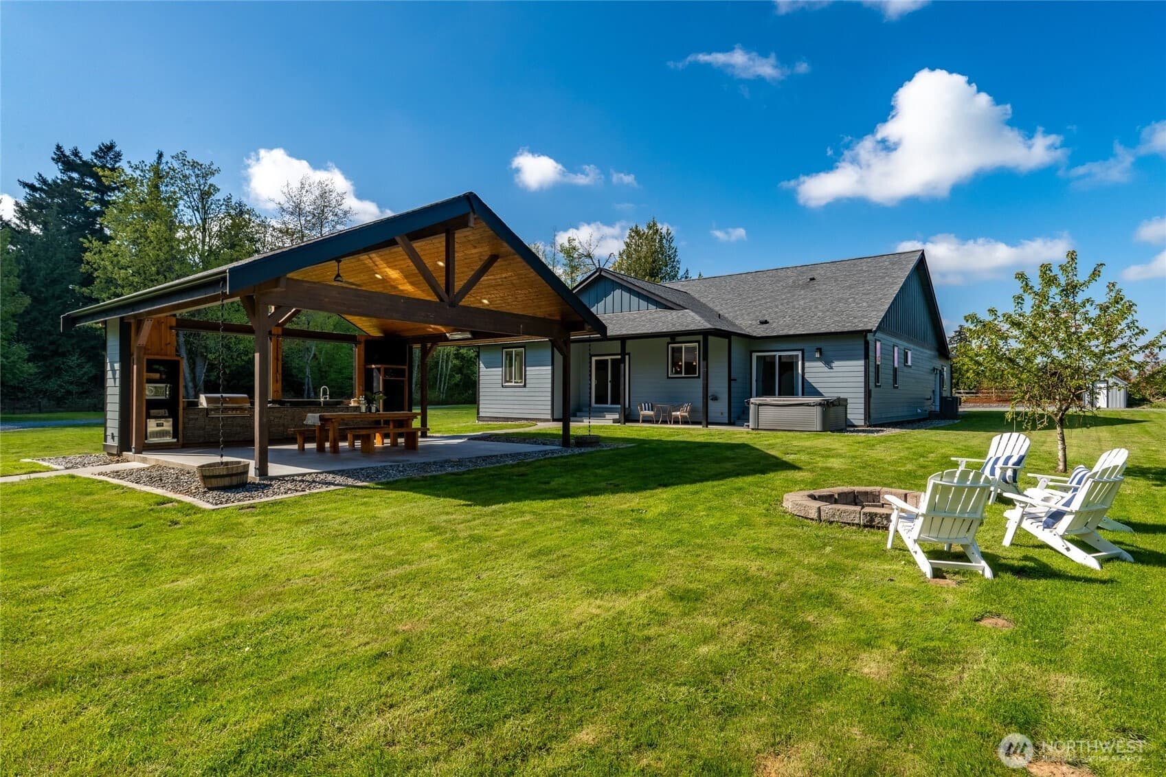 Property photo 32