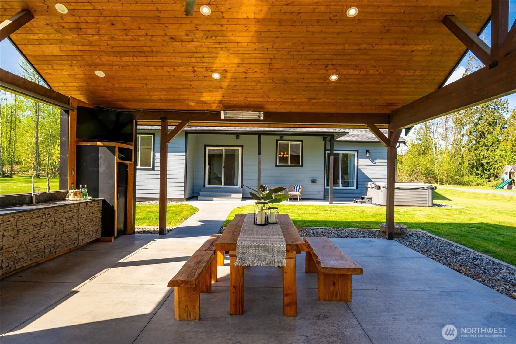 Property photo 33