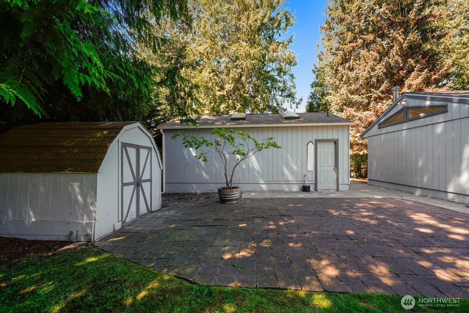 Property photo 32