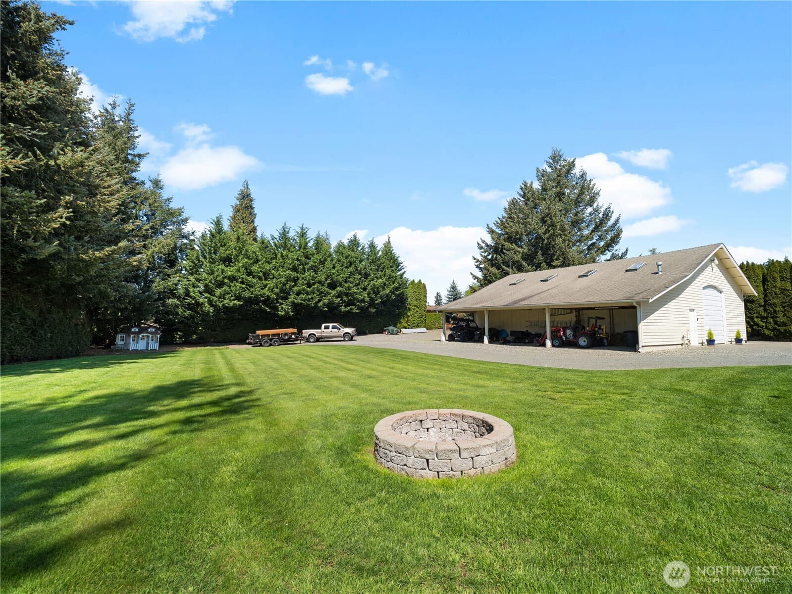 Property photo 34