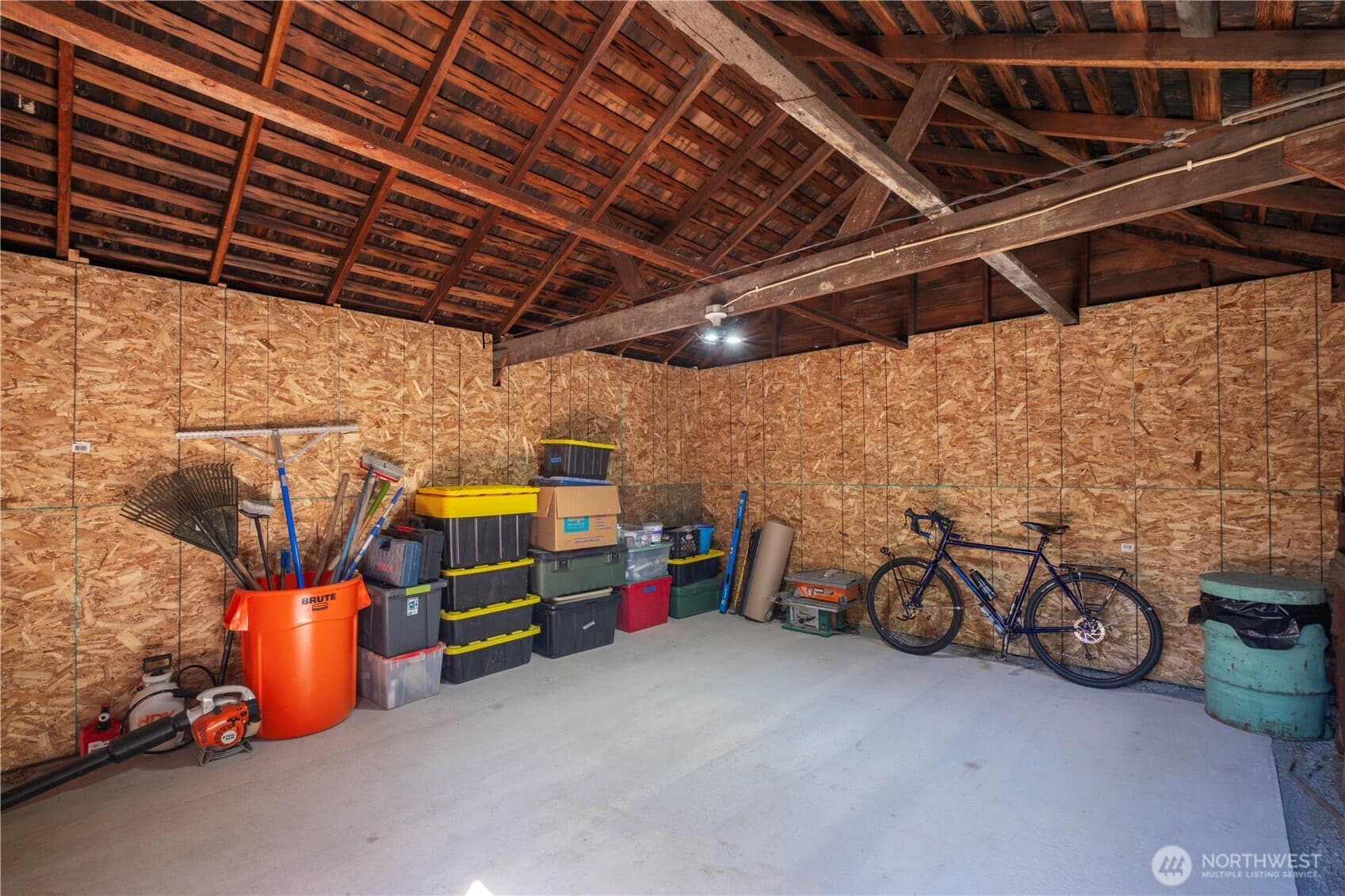 Property photo 31