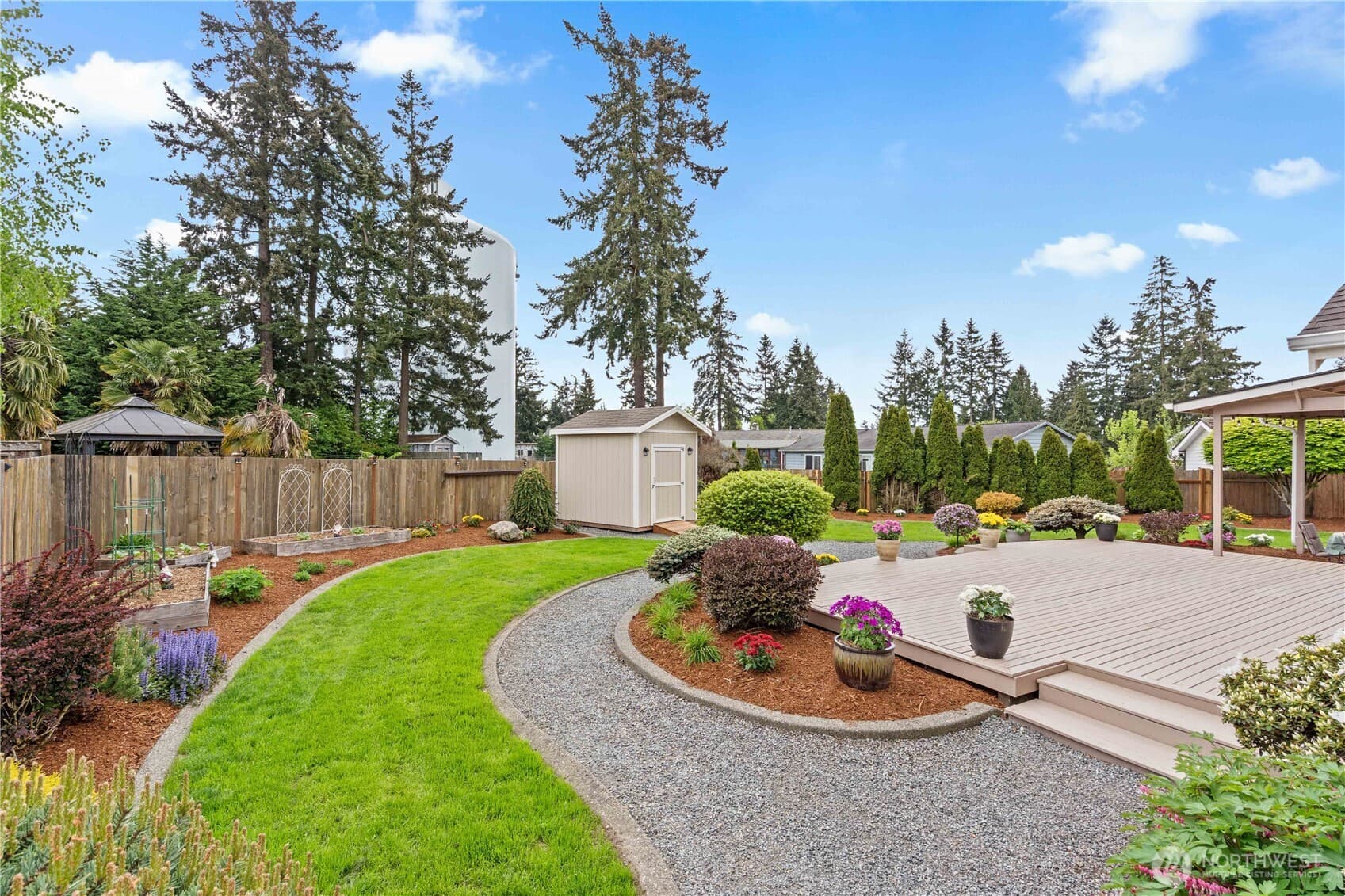 Property photo 33