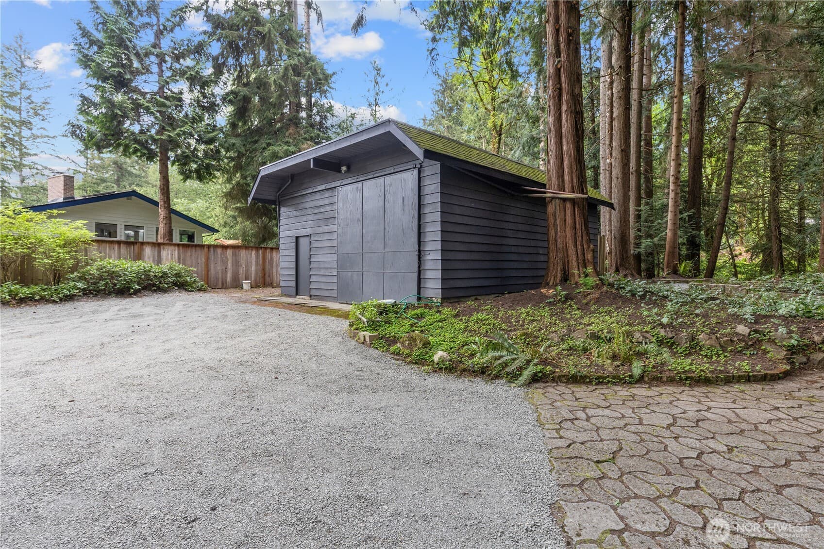 Property photo 30