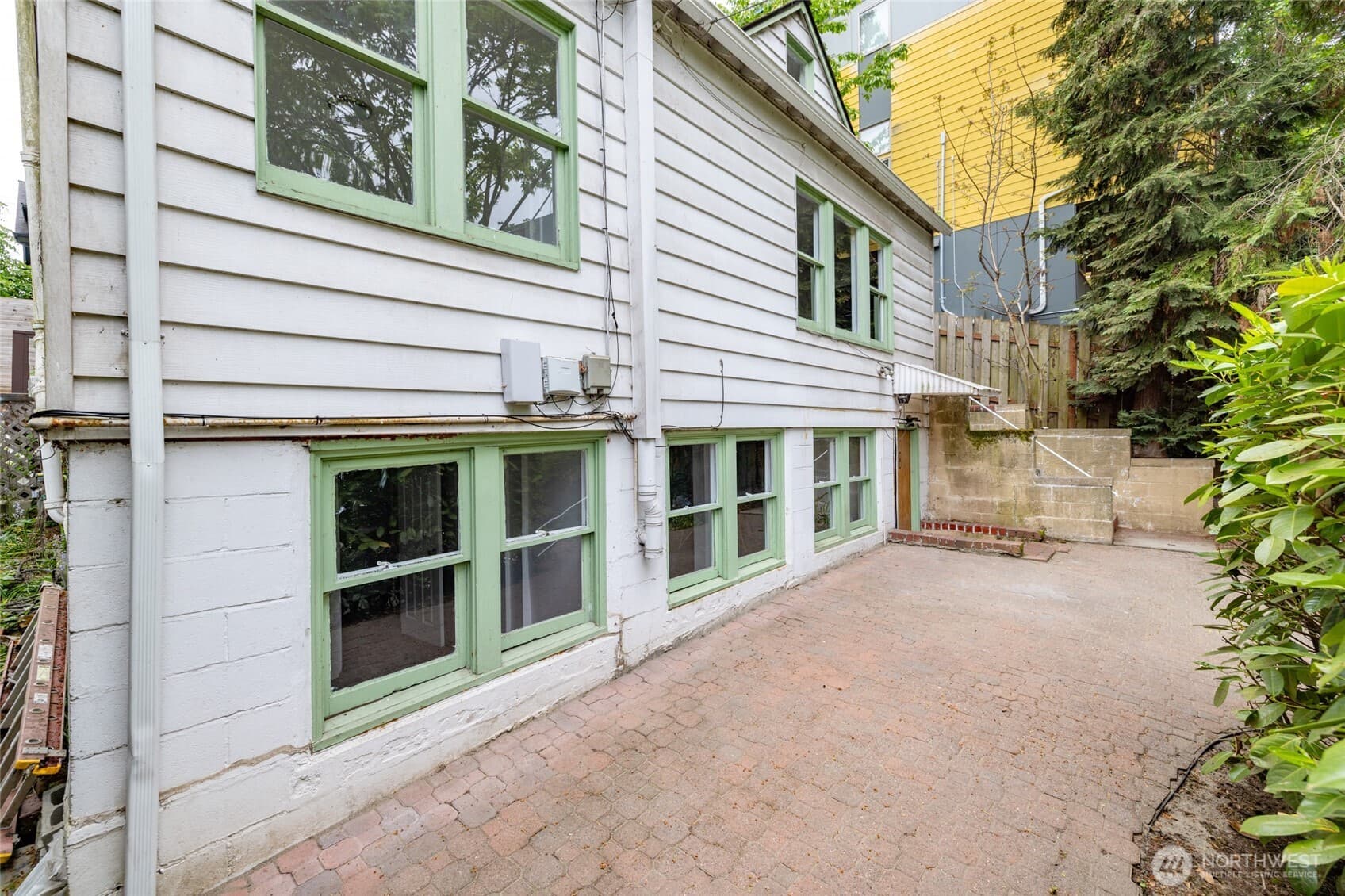 Property photo 33