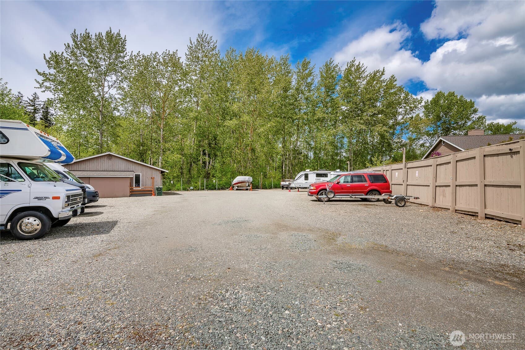 Property photo 40