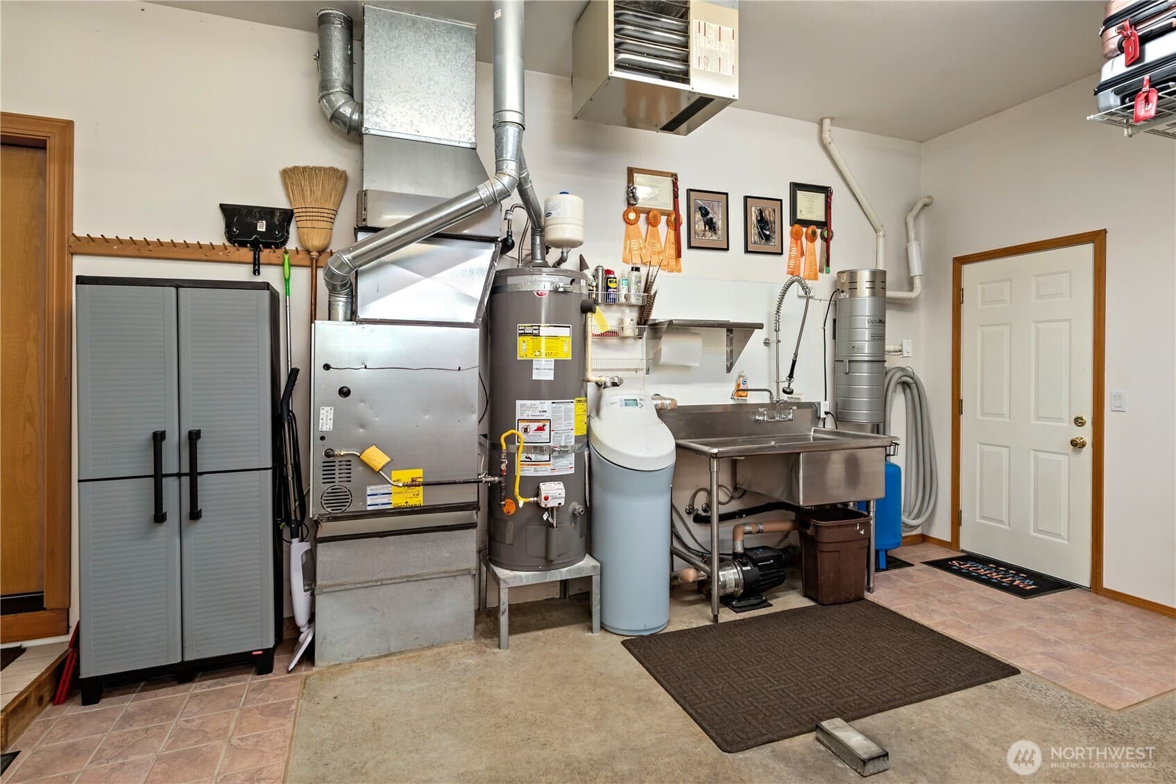 Property photo 28