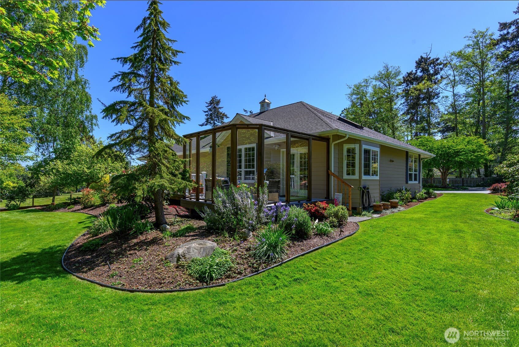 Property photo 30