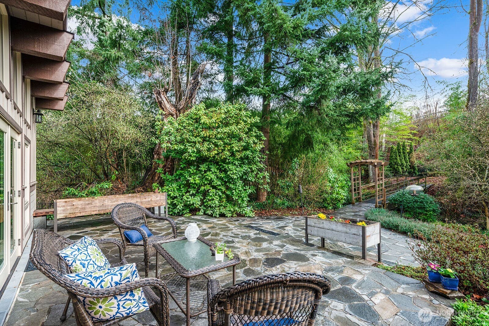 Property photo 31