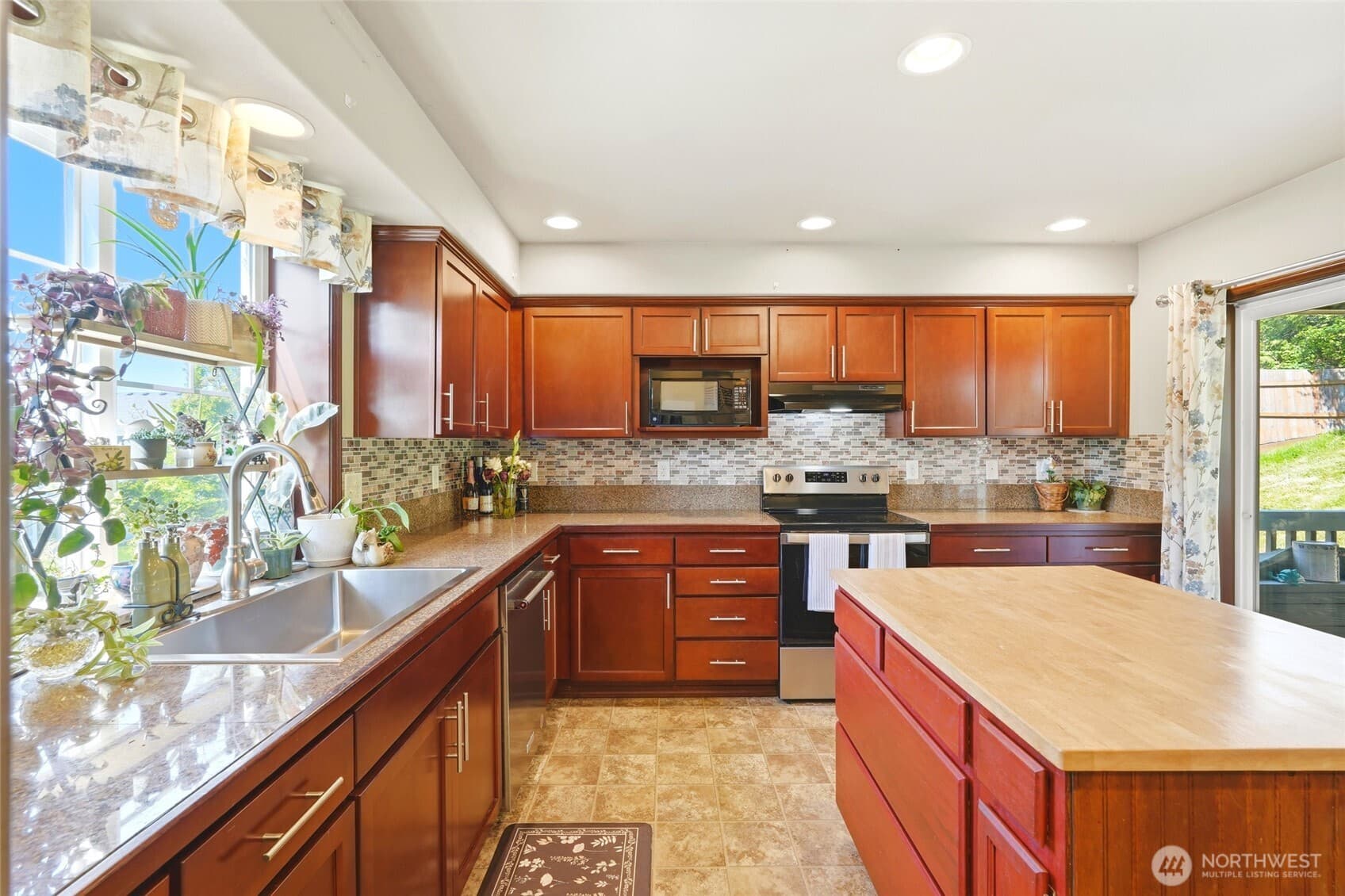 Property photo 16
