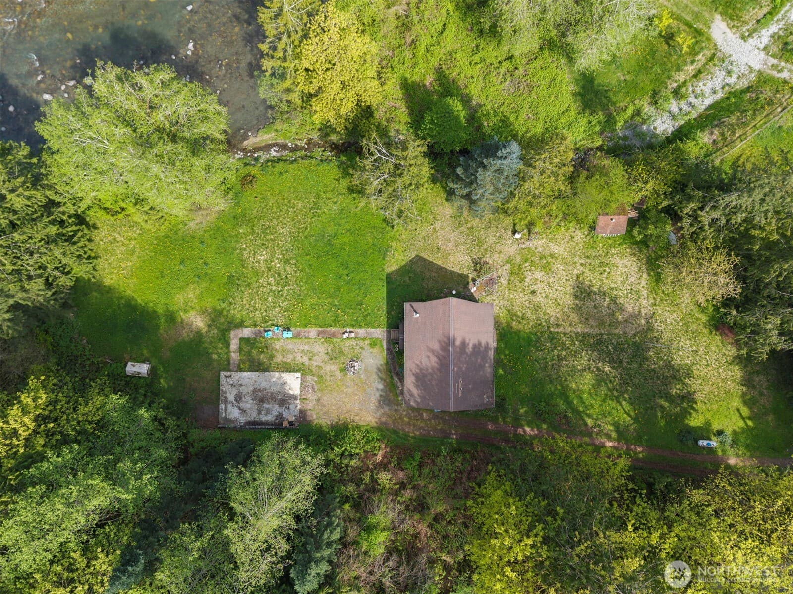 Property photo 38