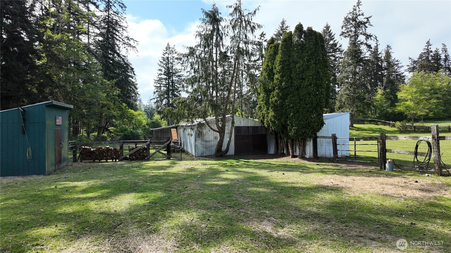 Property photo 31