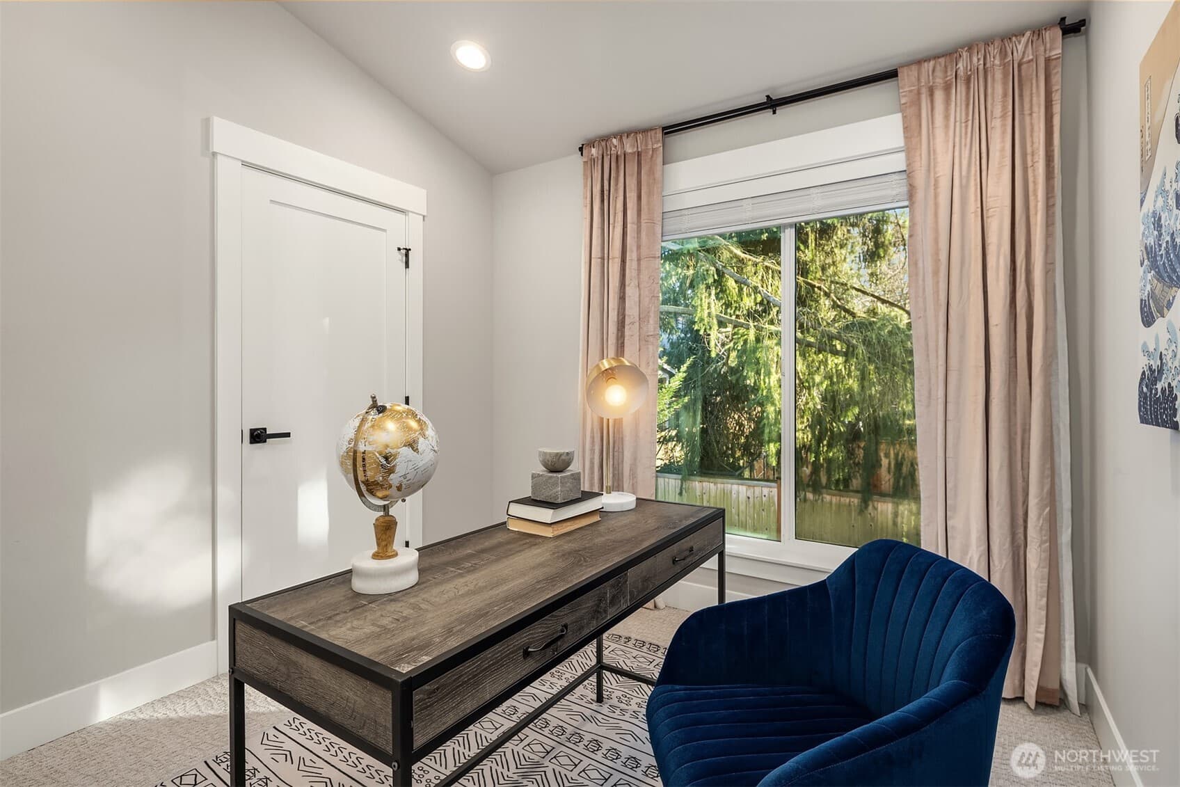 Property photo 25