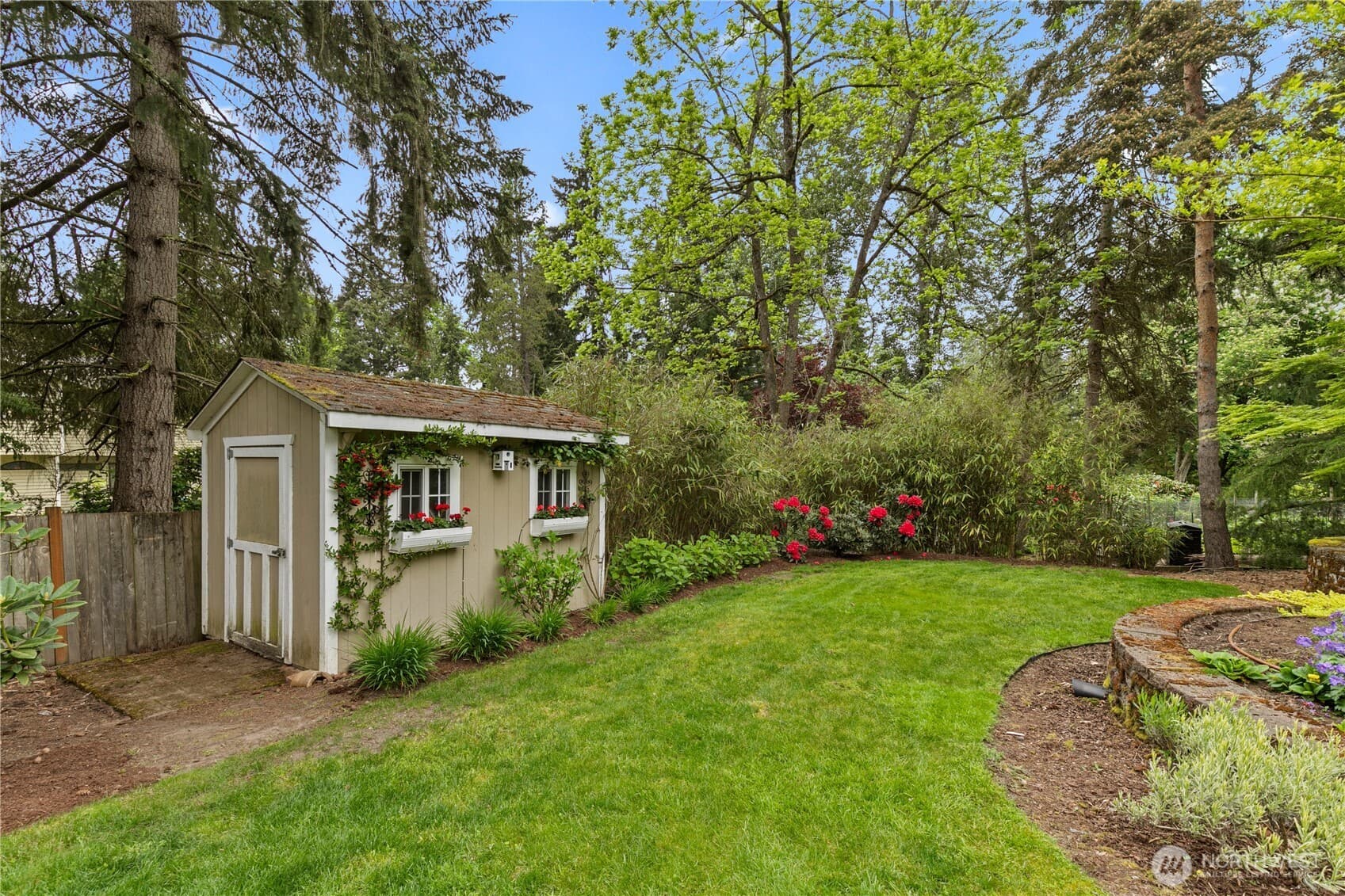Property photo 33