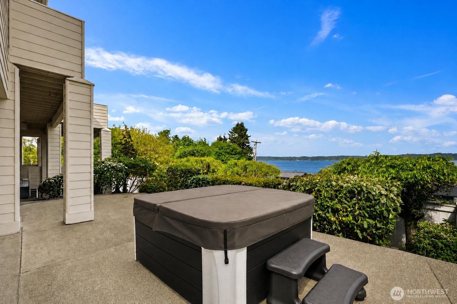 Property photo 35