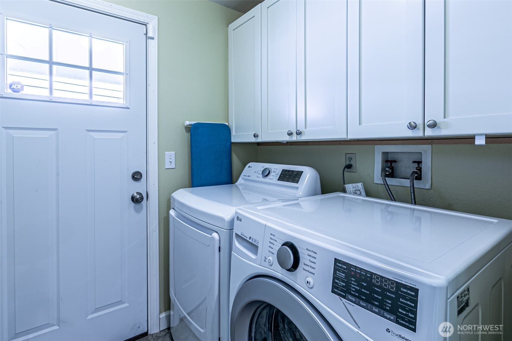 Property photo 28