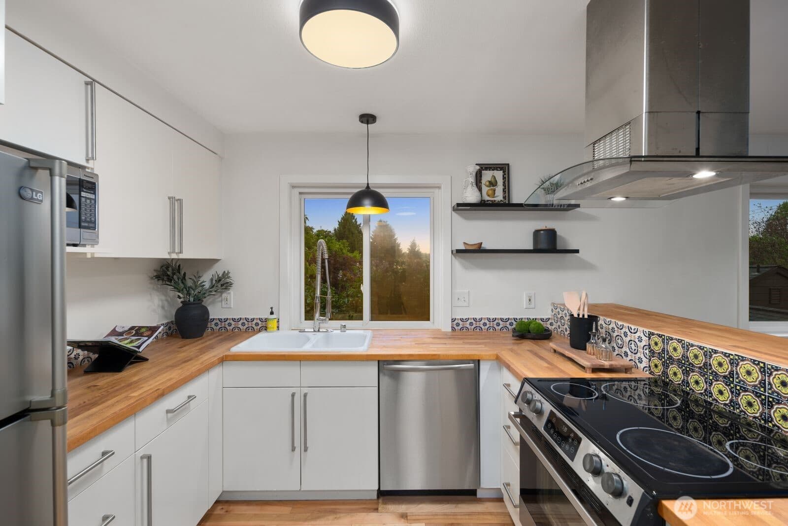 Property photo 12