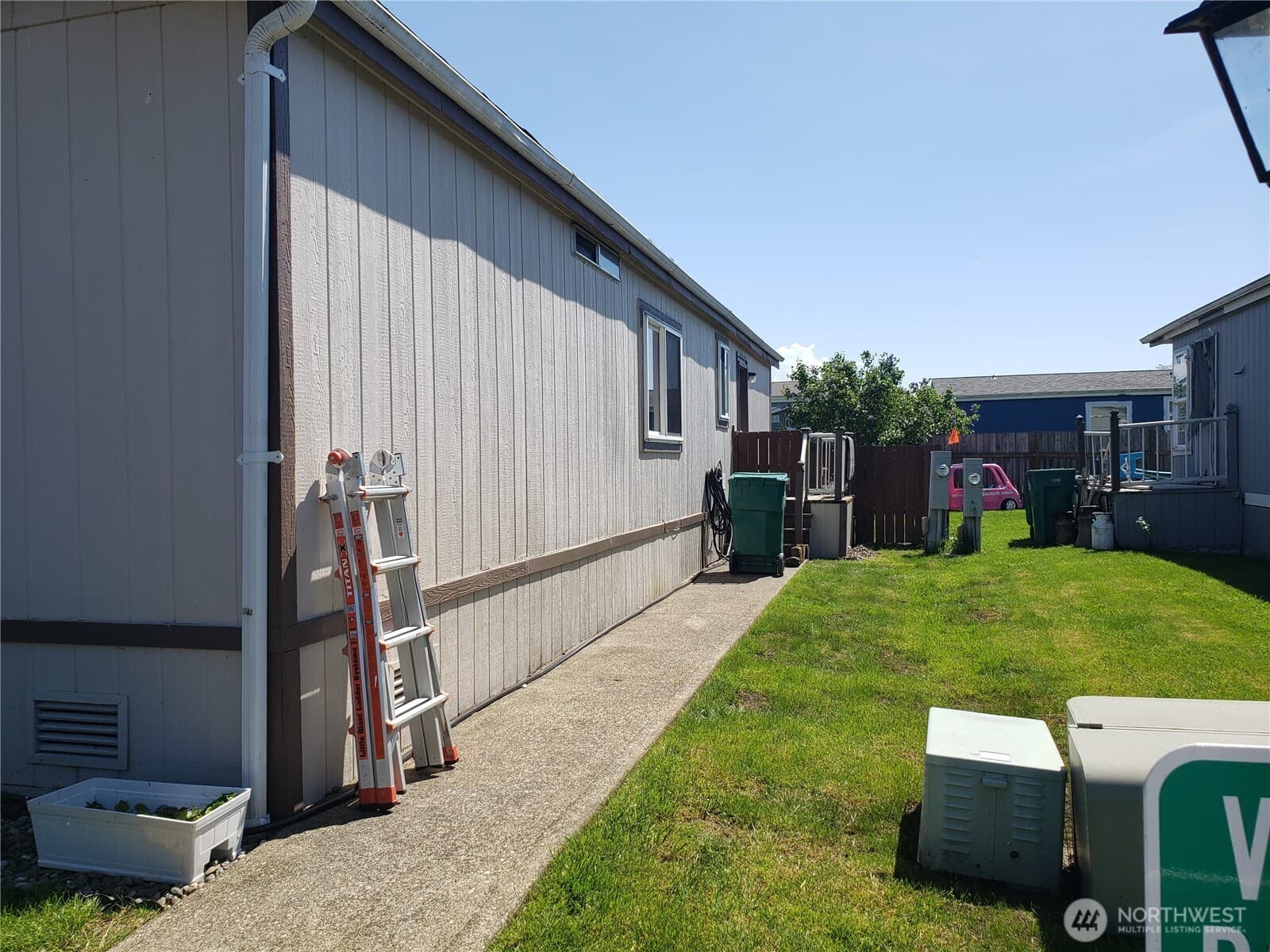 Property photo 37