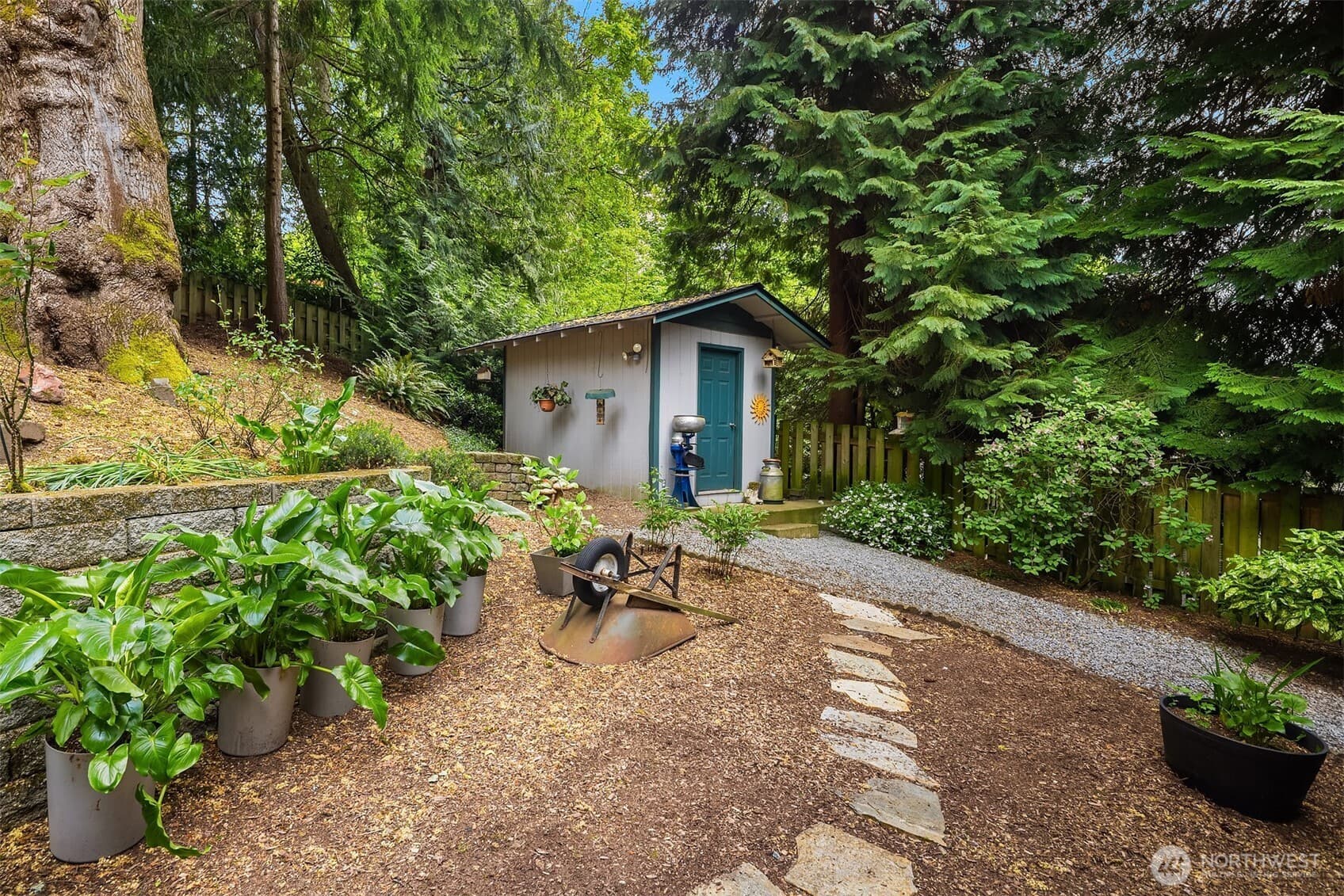 Property photo 32