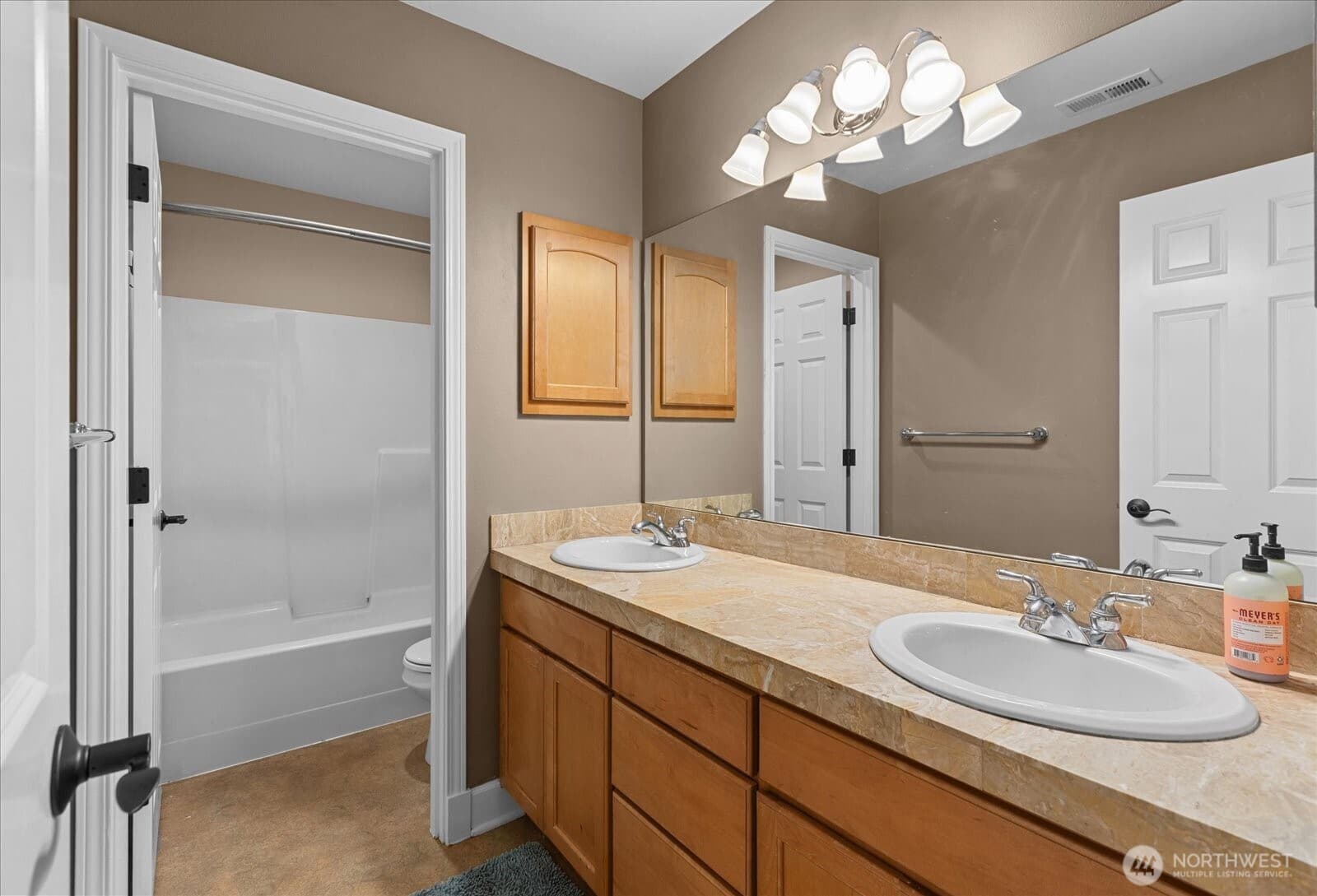 Property photo 24