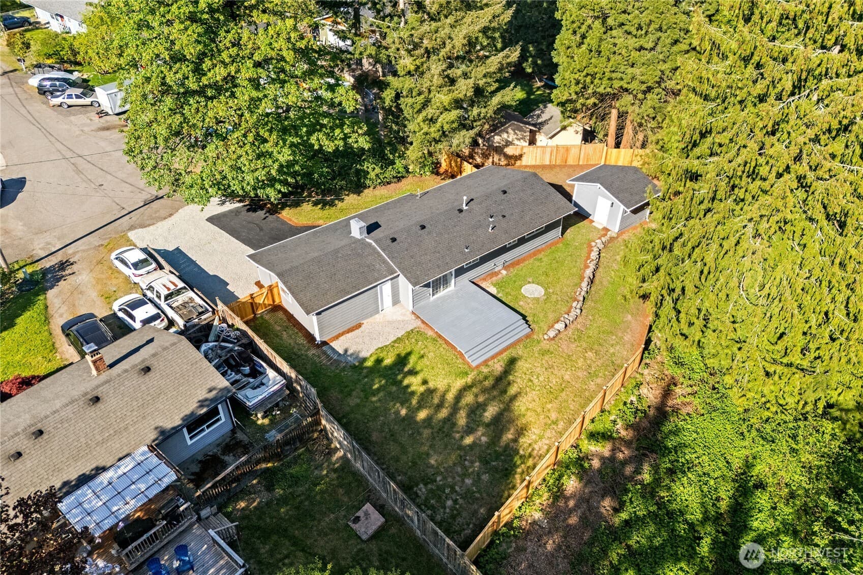 Property photo 35