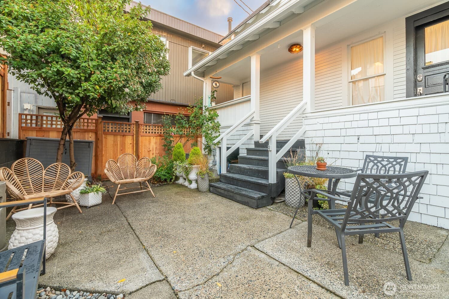 Property photo 32
