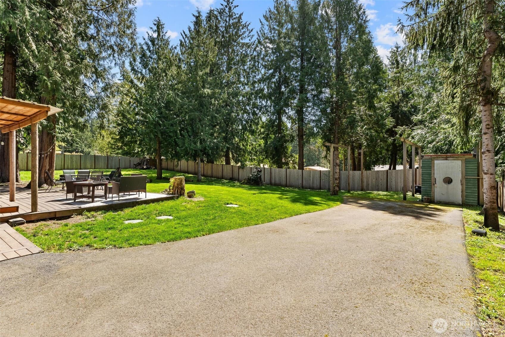 Property photo 32
