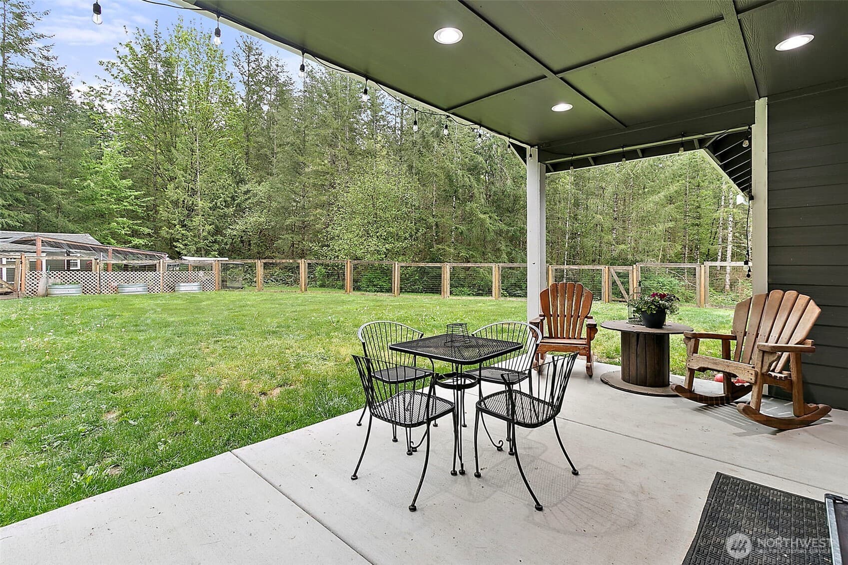 Property photo 35
