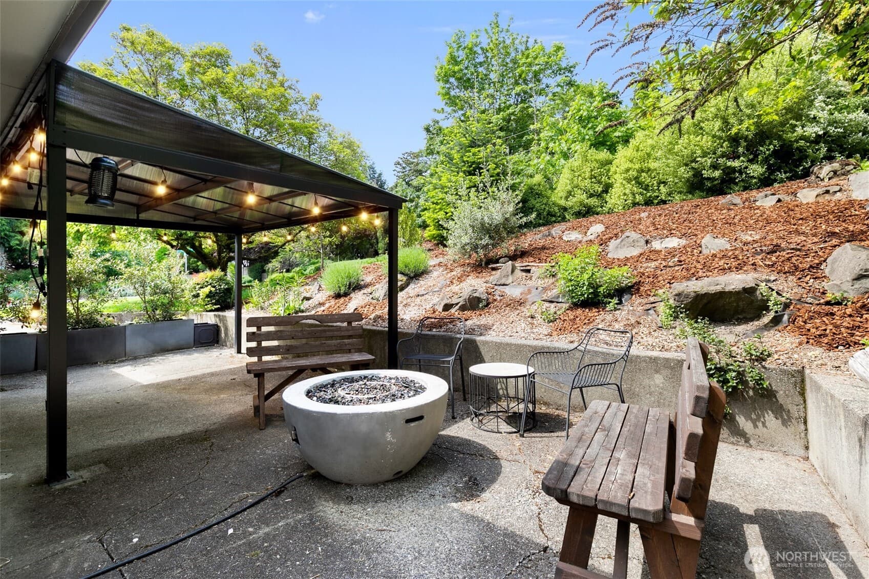 Property photo 28