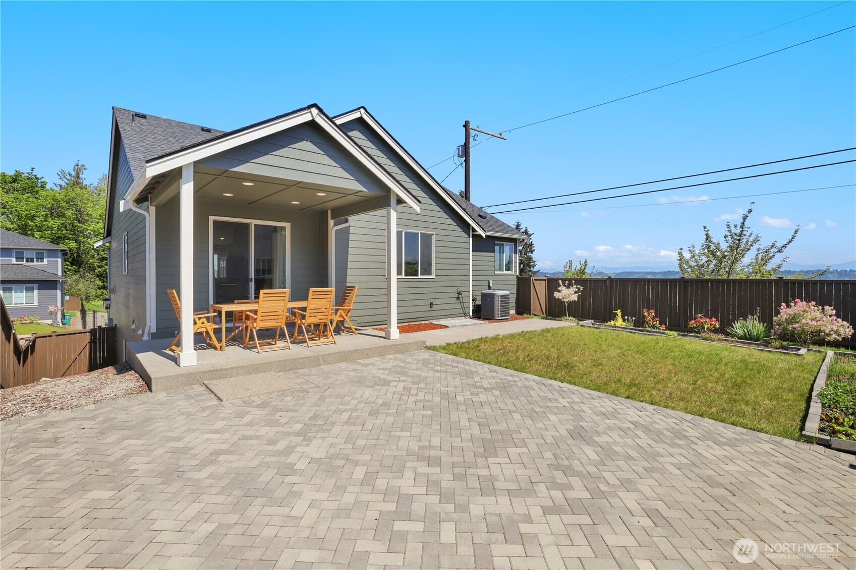 Property photo 32