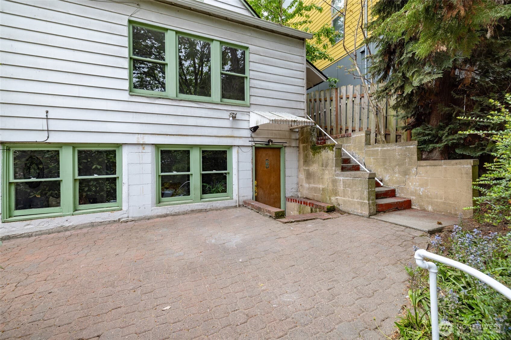 Property photo 32