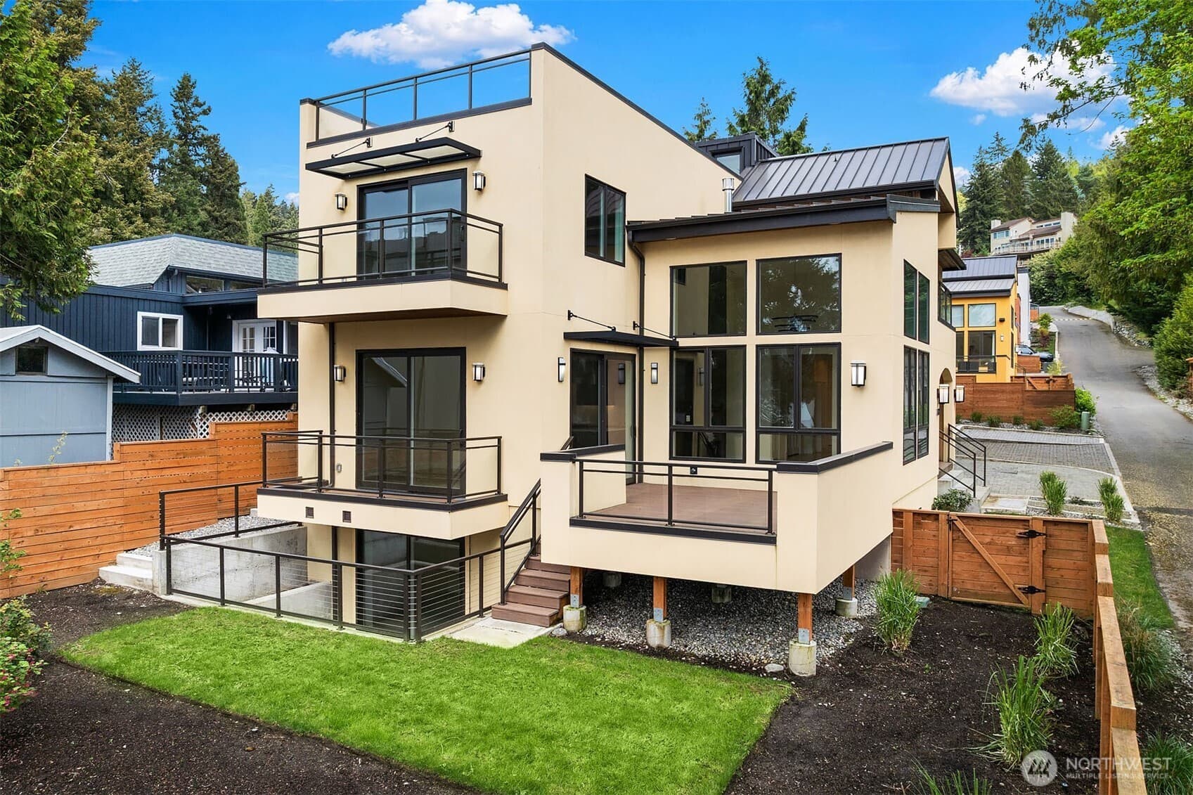 Property photo 33