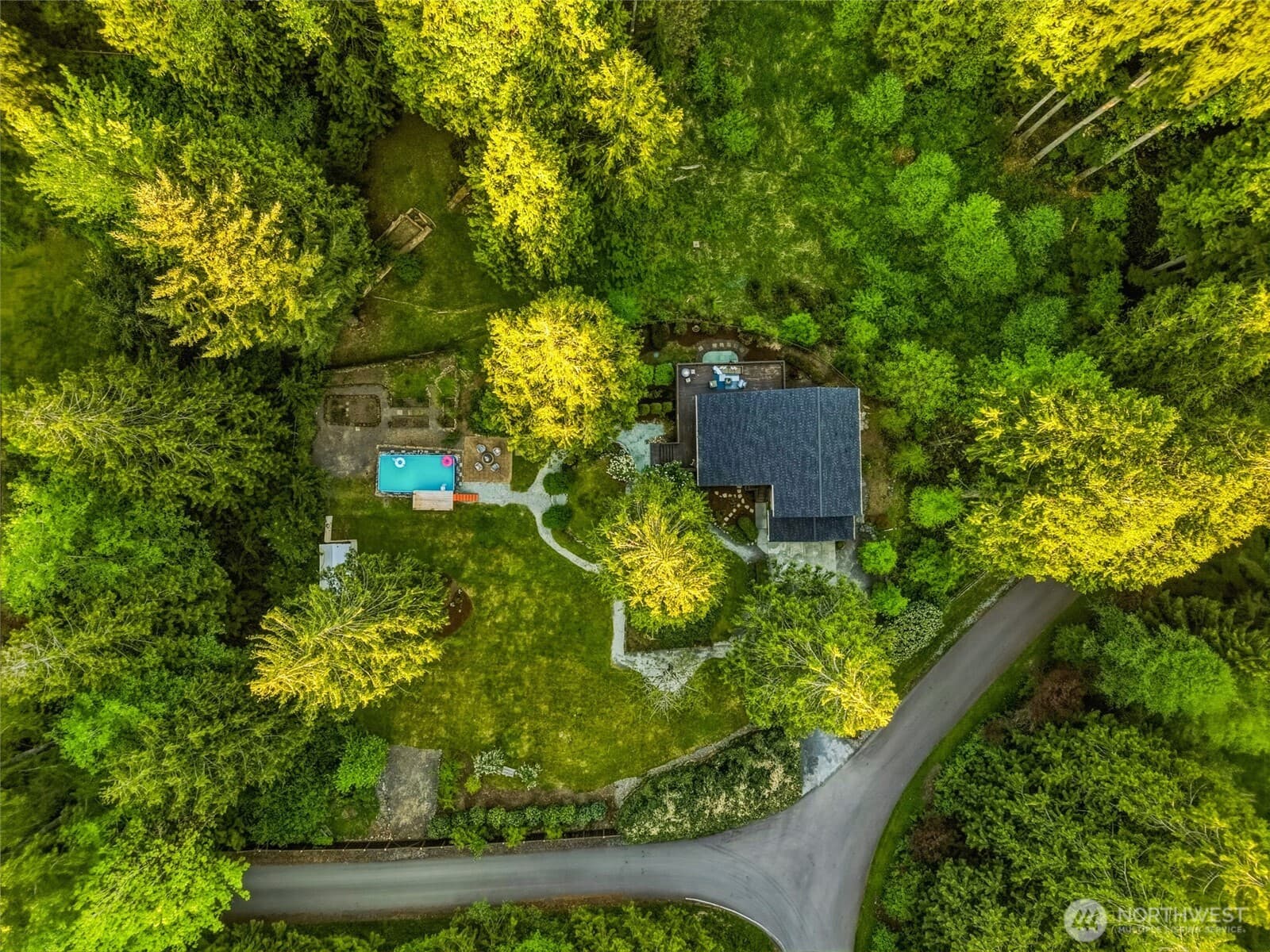 Property photo 36