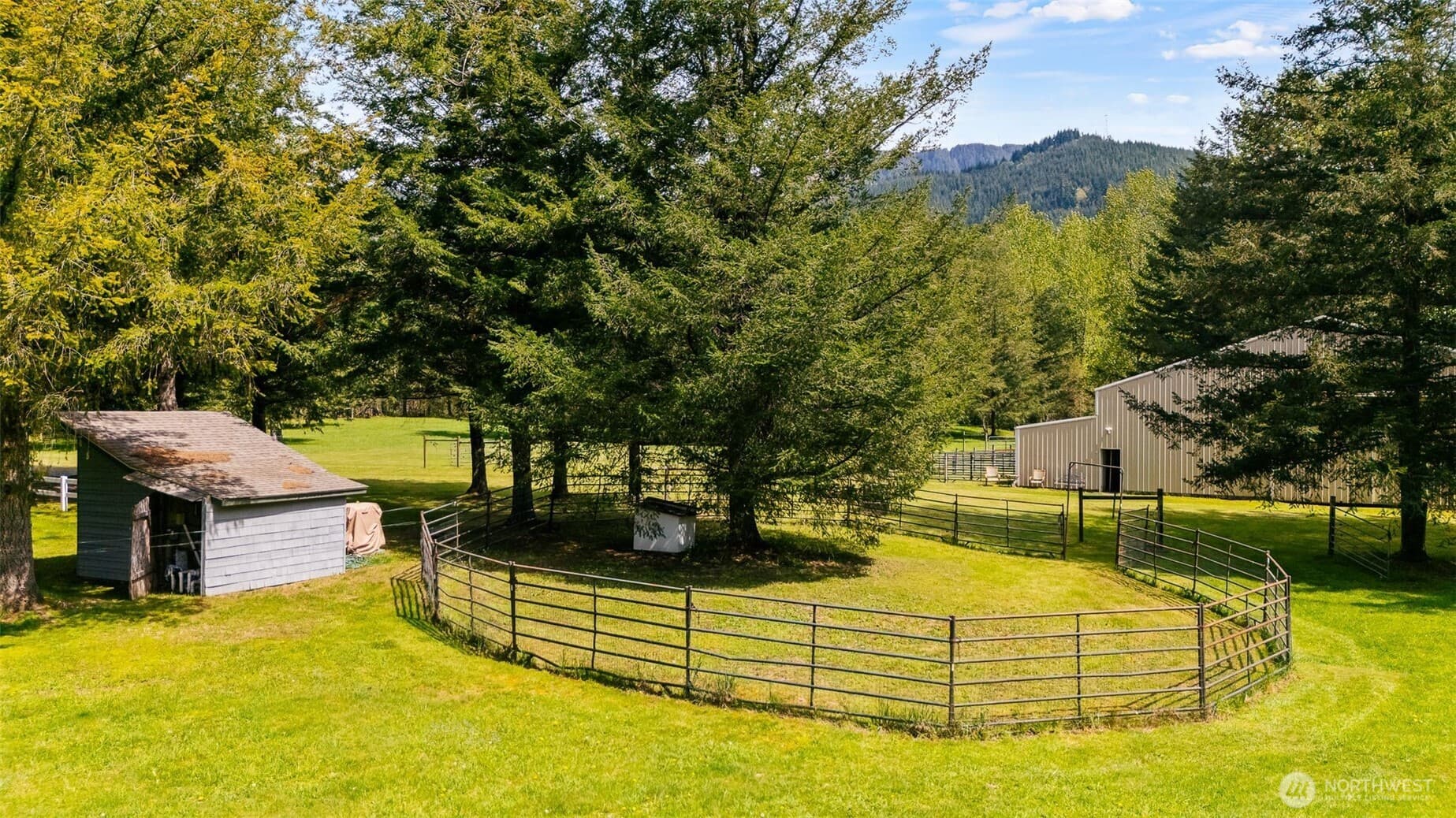Property photo 37