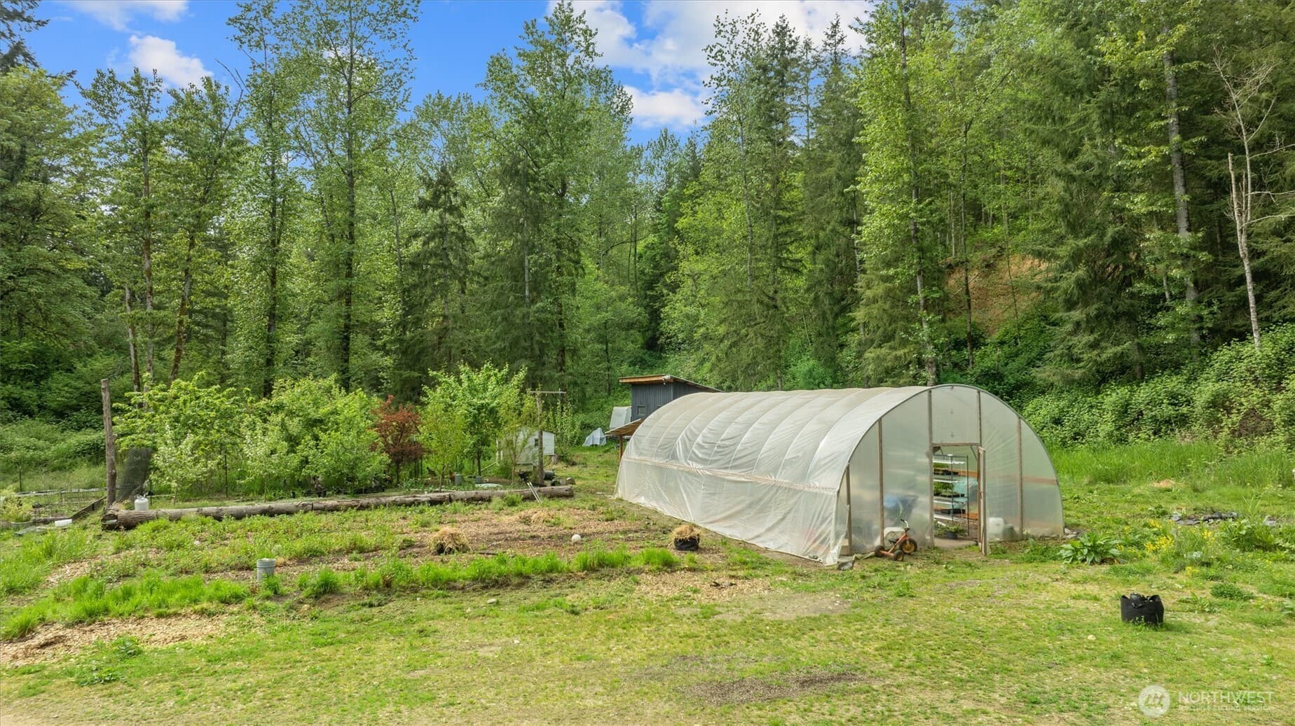 Property photo 31
